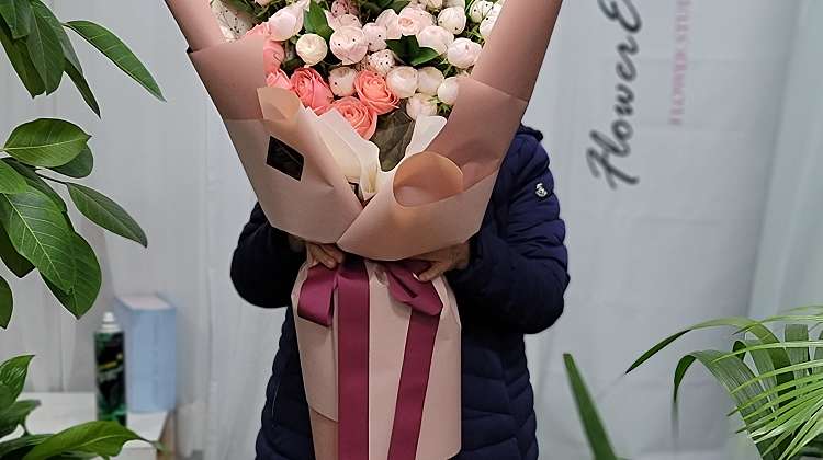 프로포즈 대형 꽃다발 대표사진
