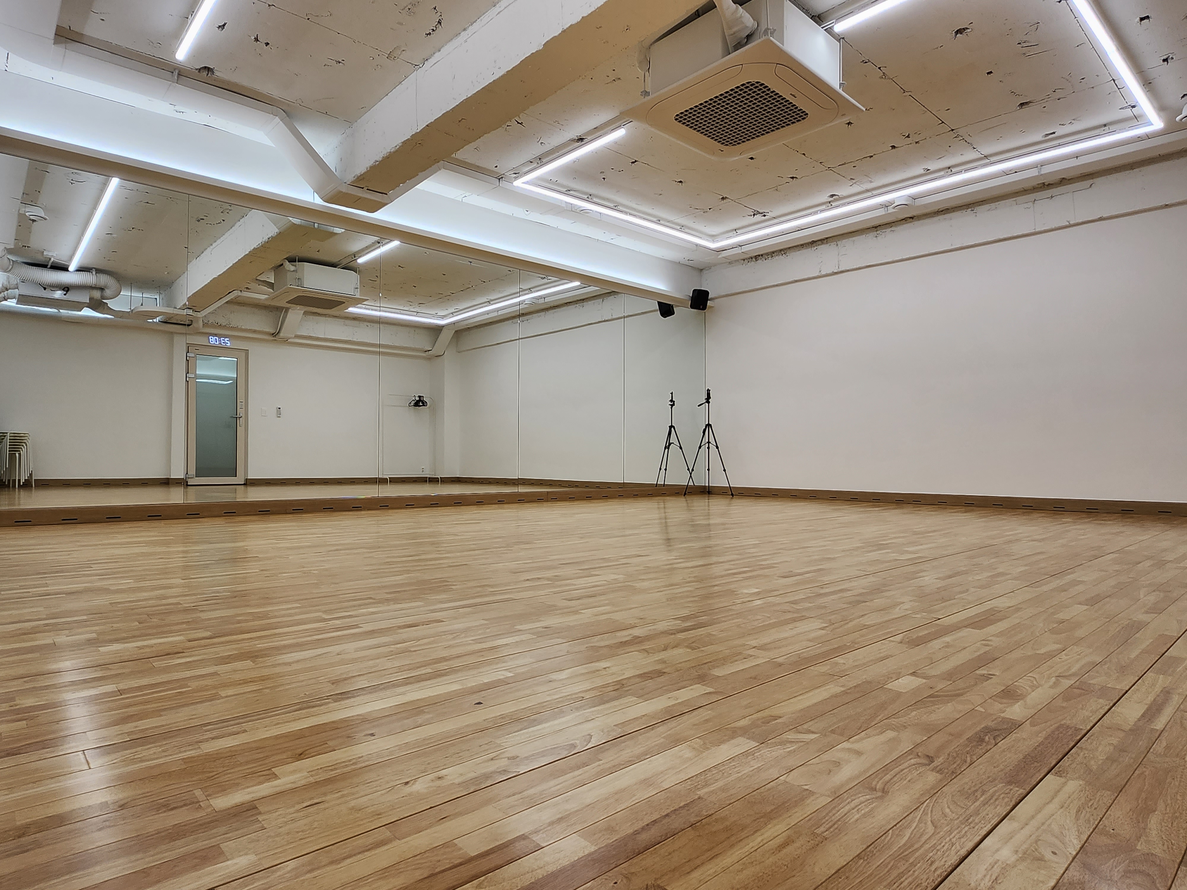 1번째 스튜디오 사진