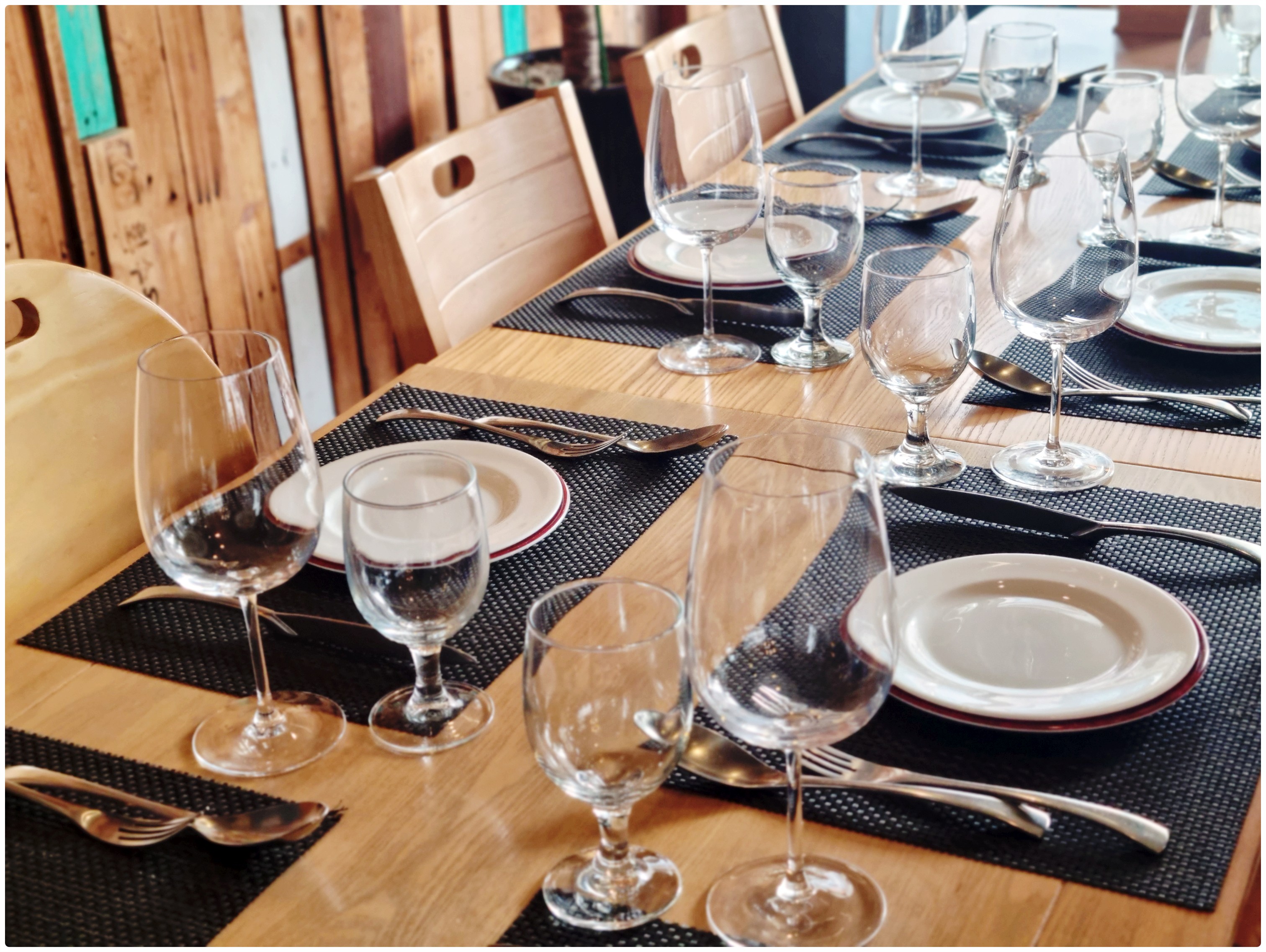 뻬뽈리 대표 이미지