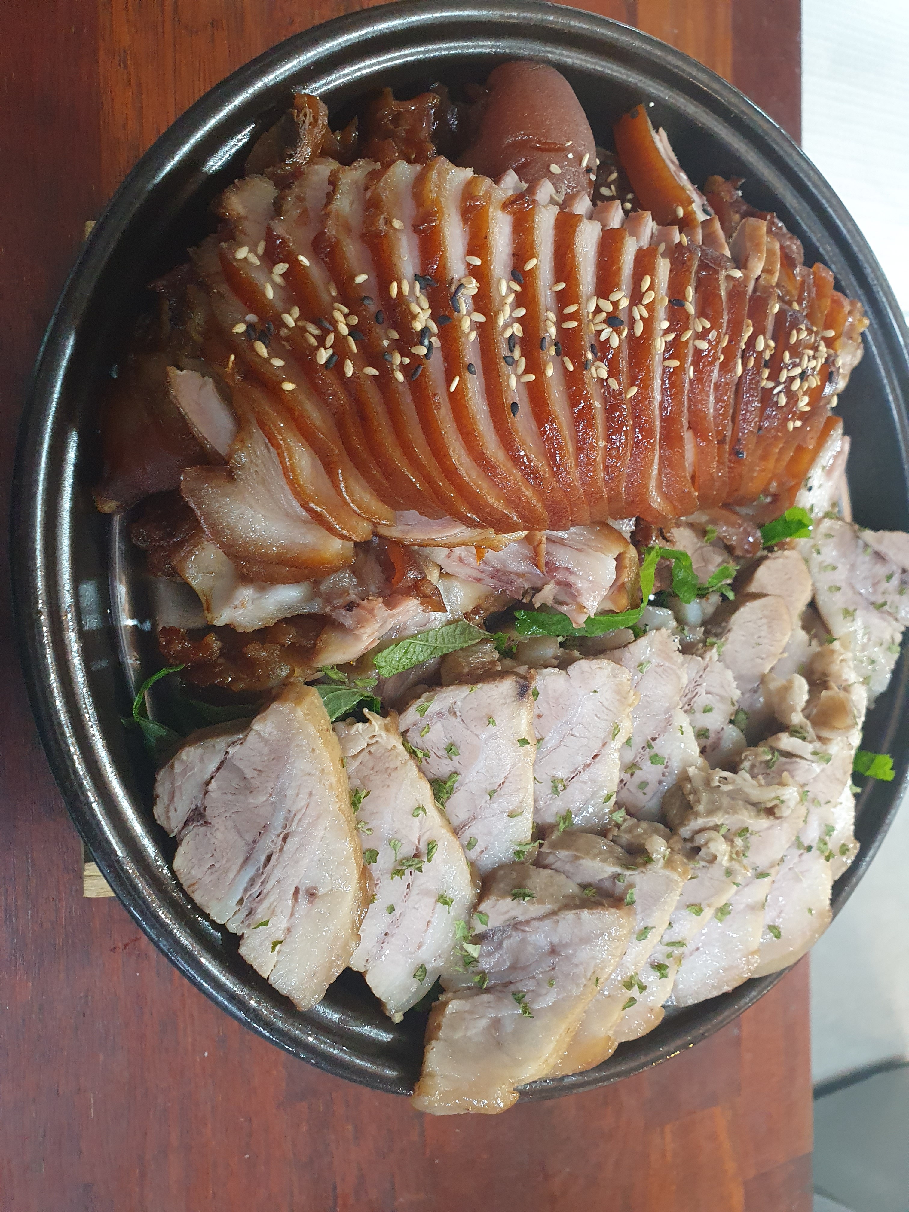 철이족발 명촌점