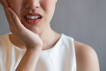 치아 통증 & 충치치료  대표사진