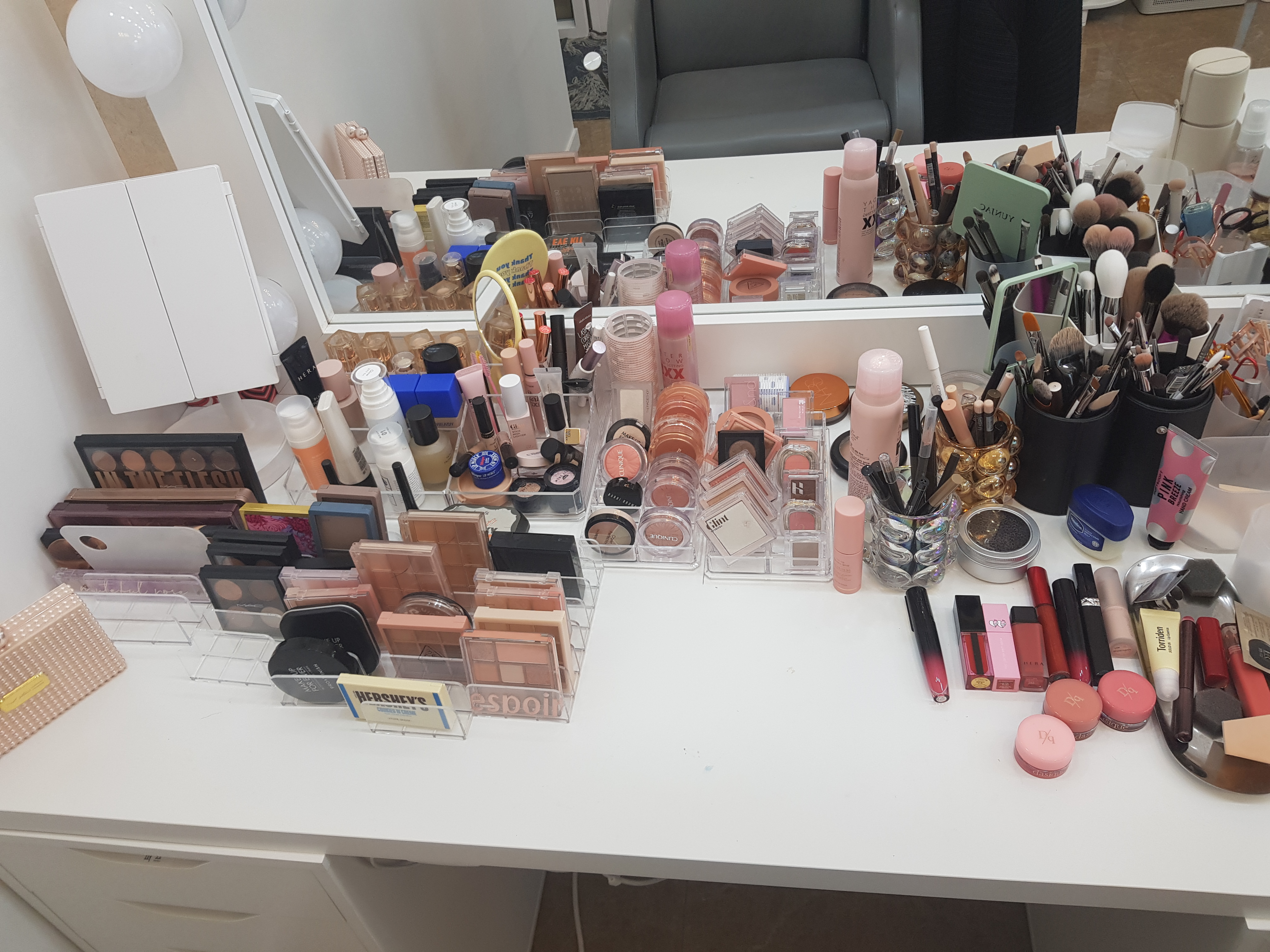 컬러랩메이크업하우스 대표 이미지