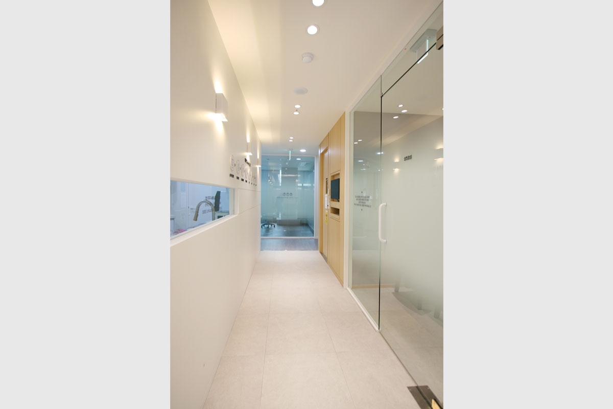 세상모든사랑니치과의원 대표 이미지