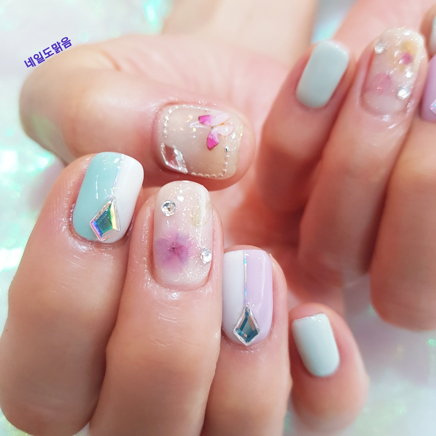 네일도맑음