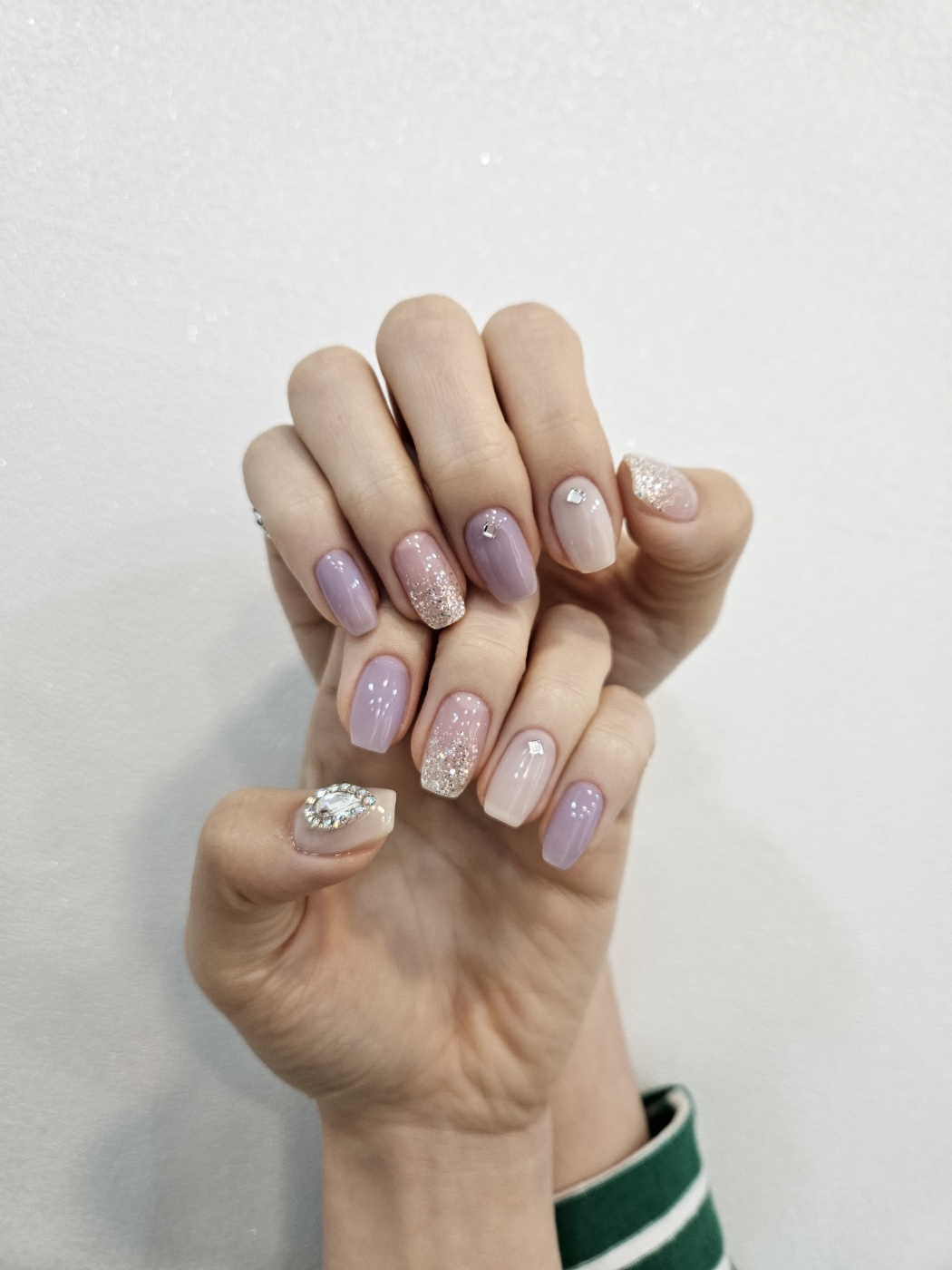 네일도예쁘다
