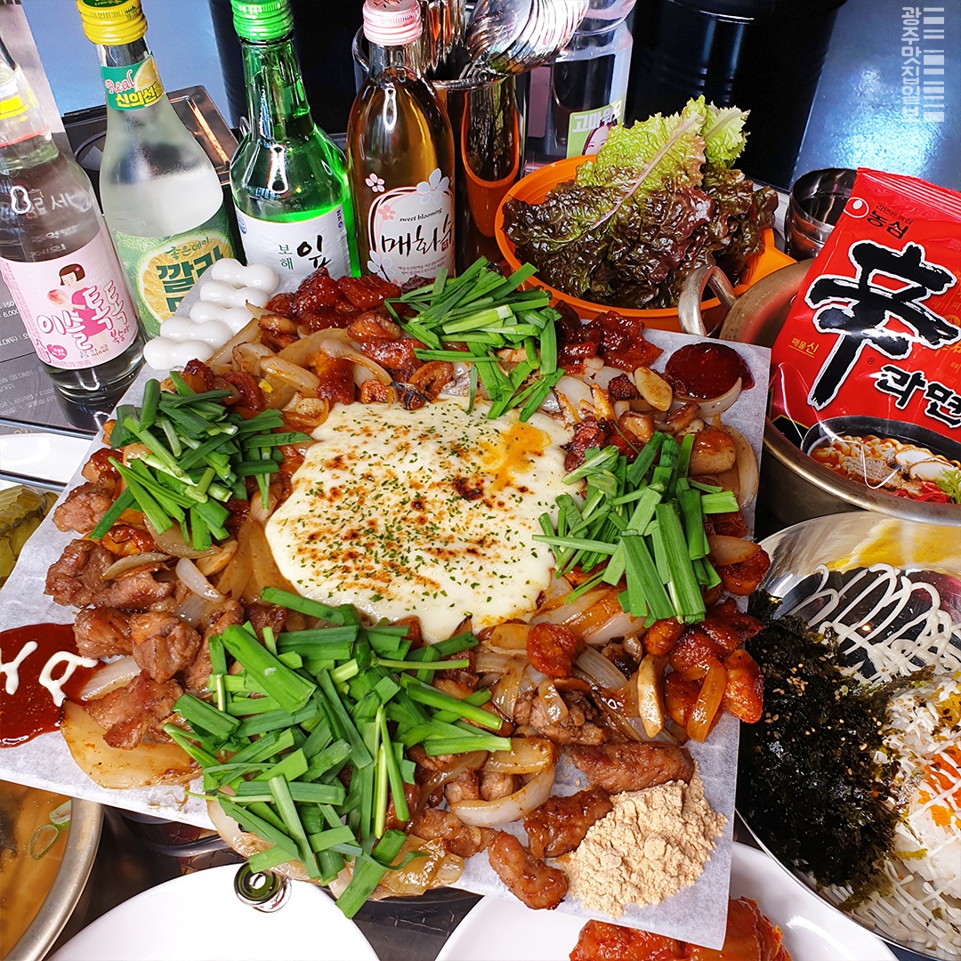 돼지똥꼬 전대후문본점