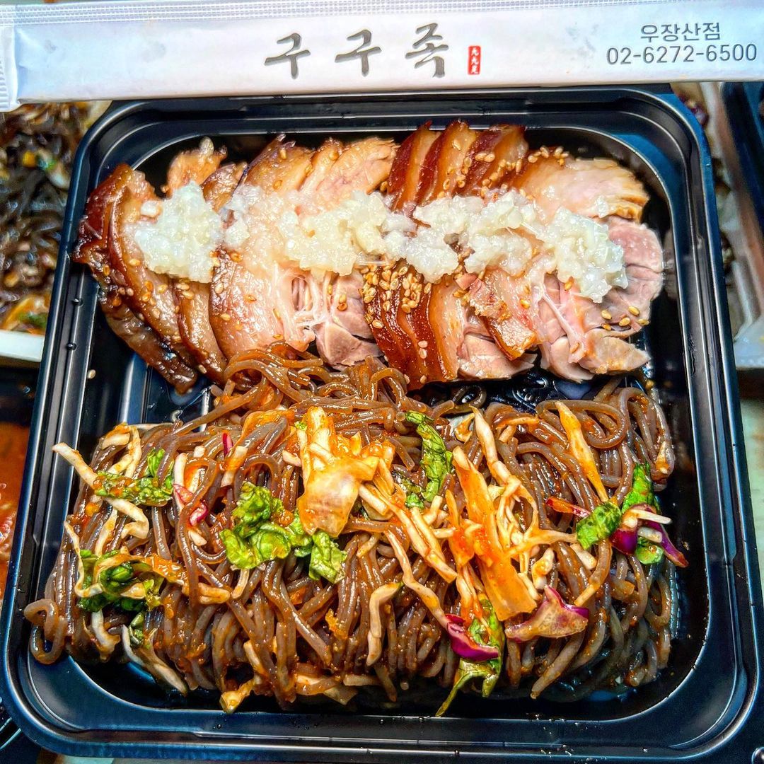 구구족 화정역점