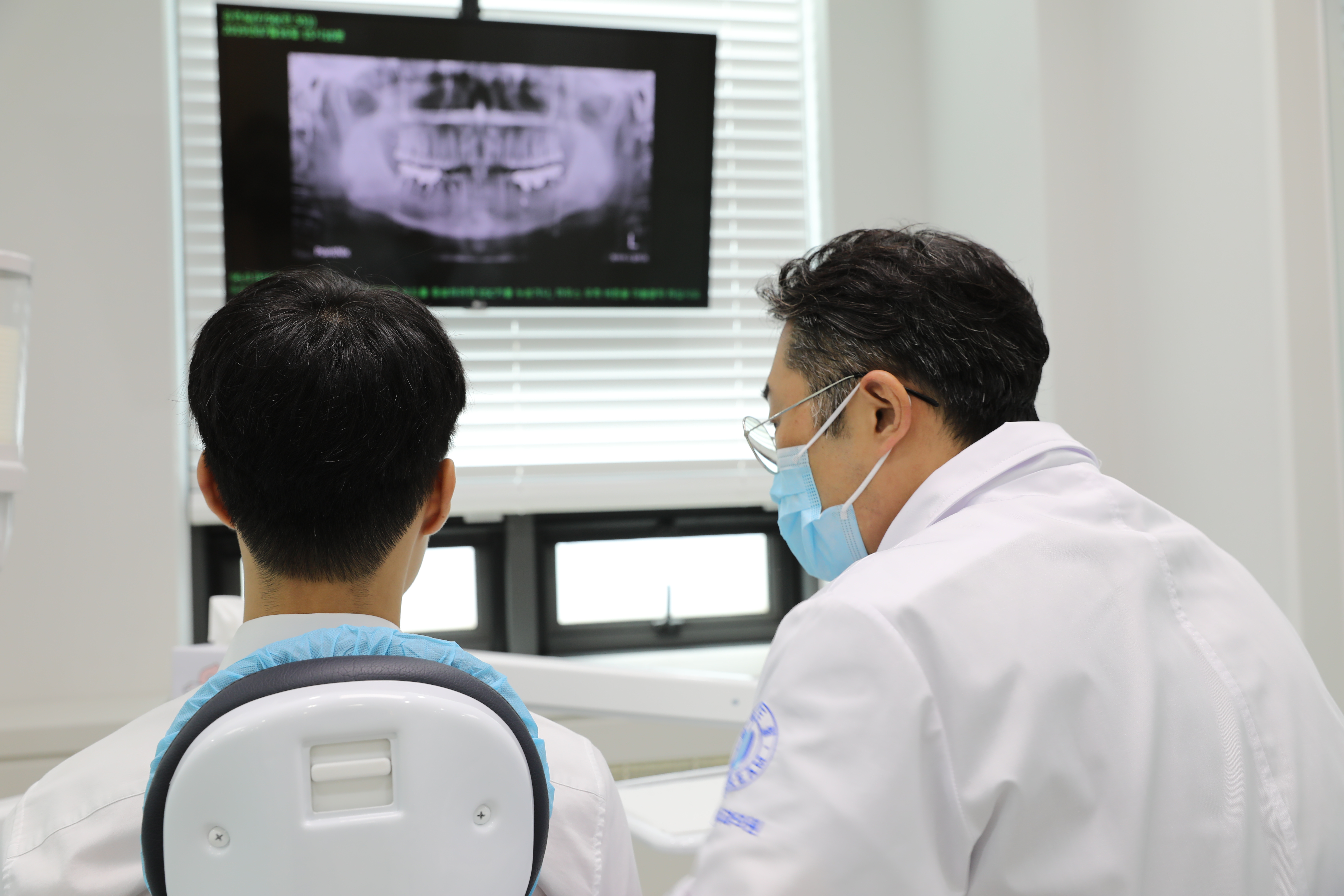 화이트드림치과의원 대표 이미지