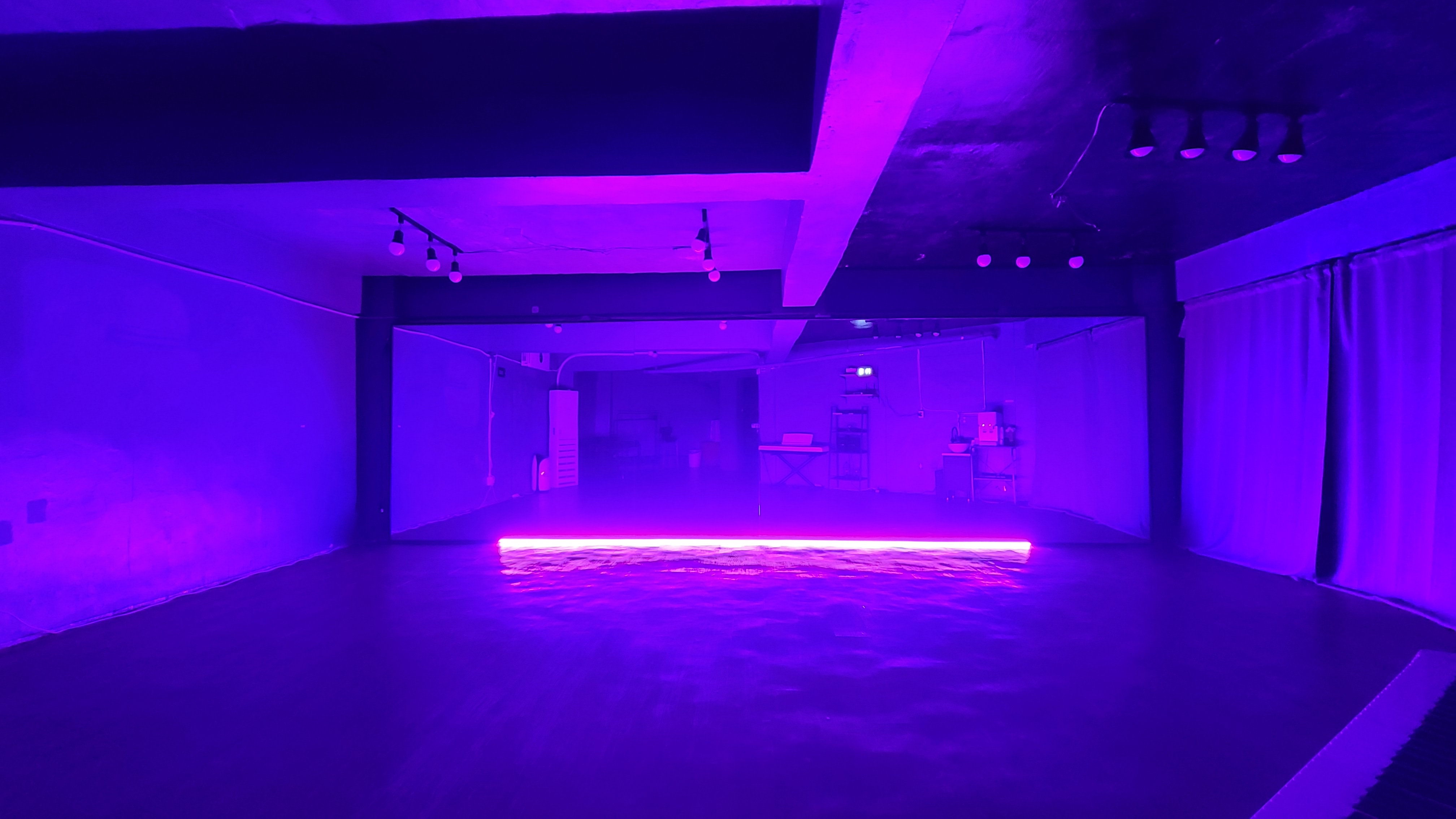 4번째 스튜디오 사진