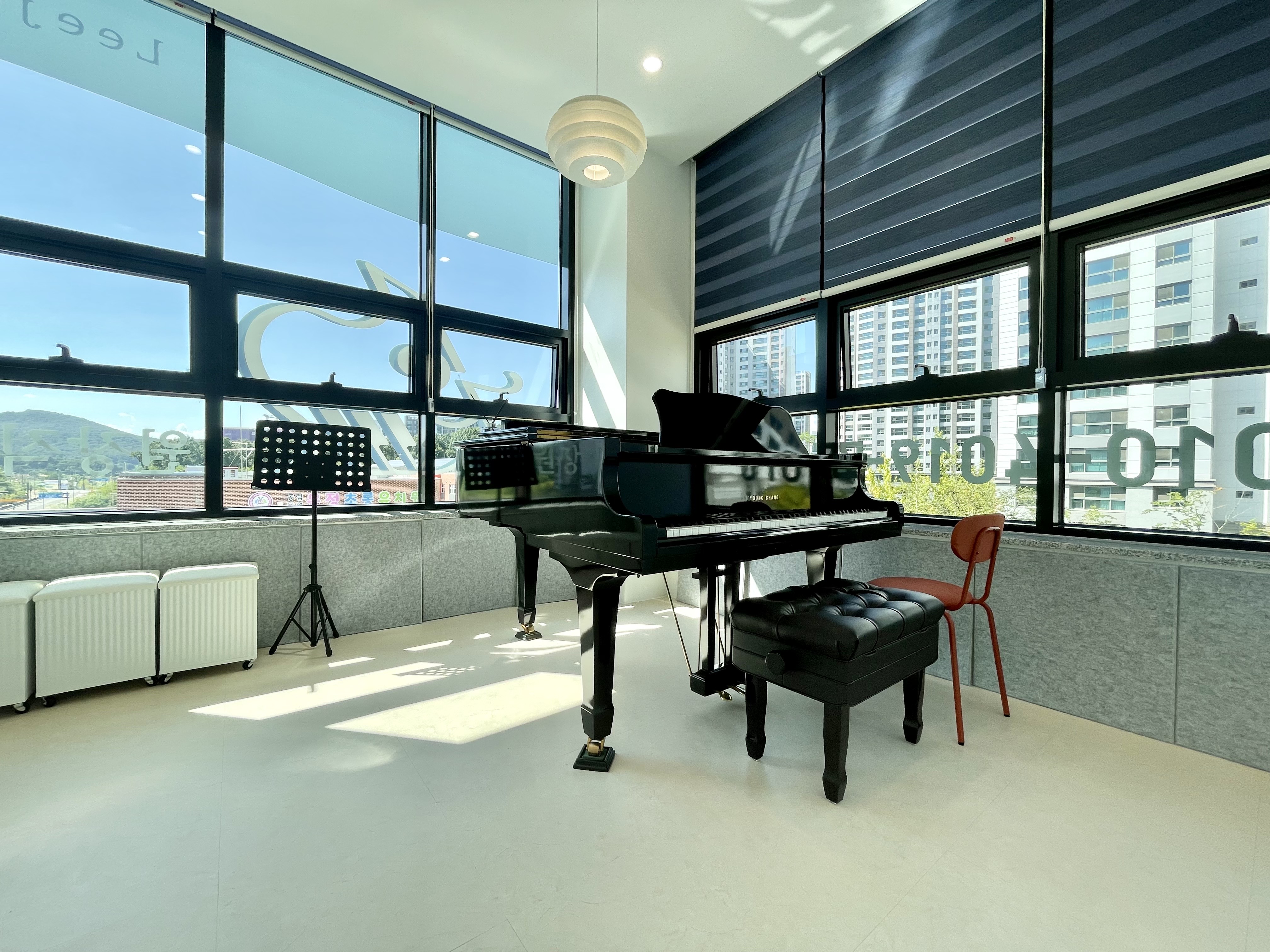 1번째 스튜디오 사진