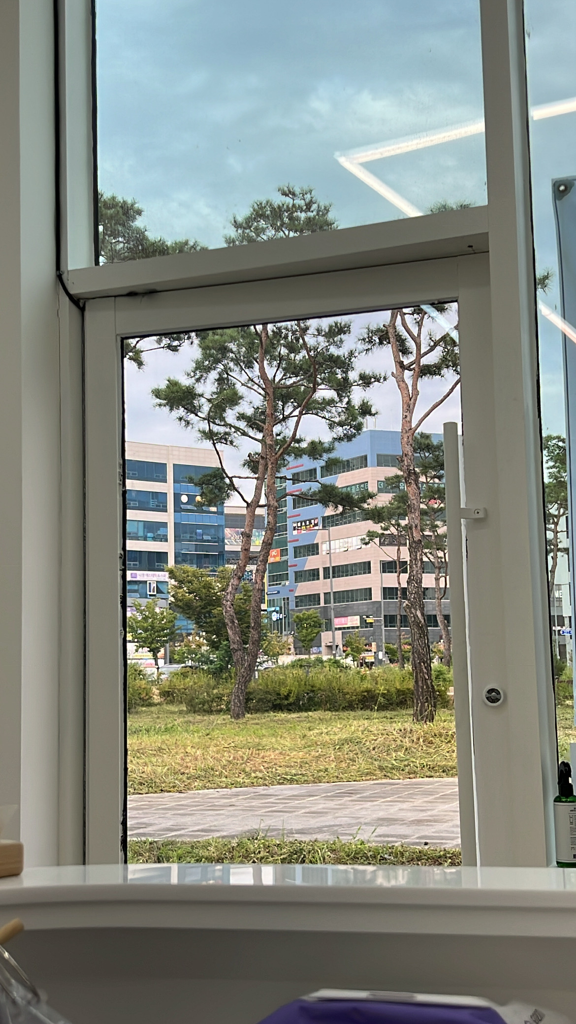 온오프네일 대표 이미지