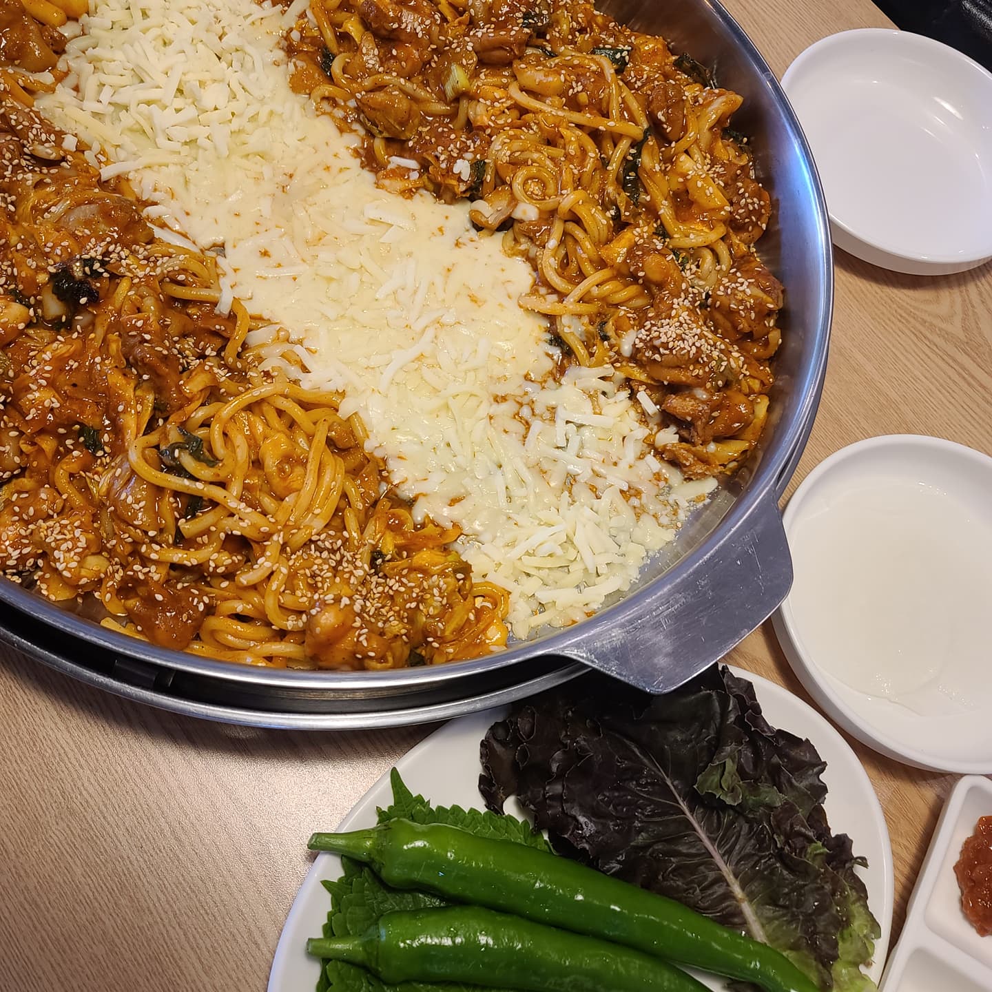 닭갈비486 정관모전리본점