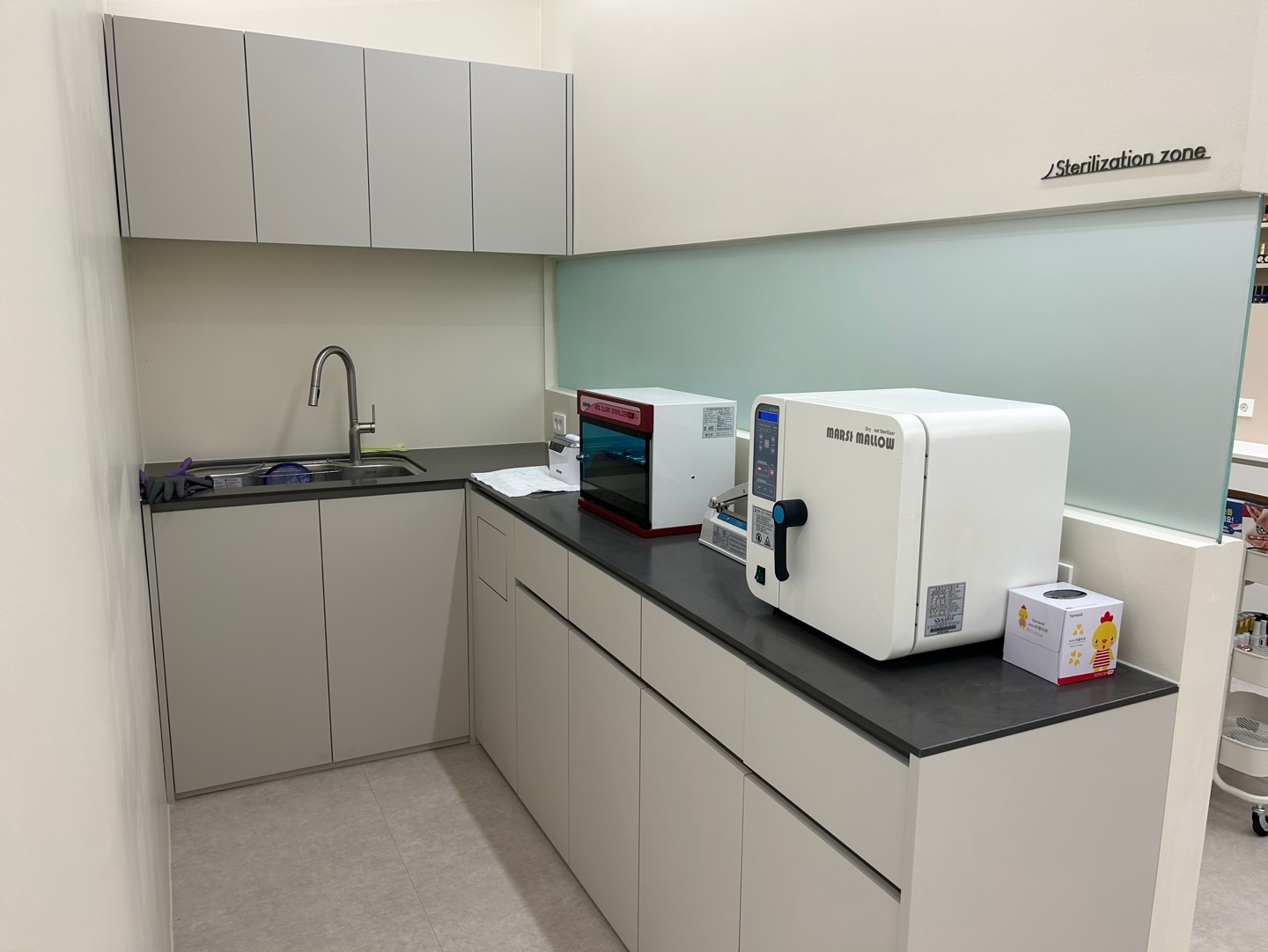 포쉬네일 하이푸스 가로수길점 대표 이미지