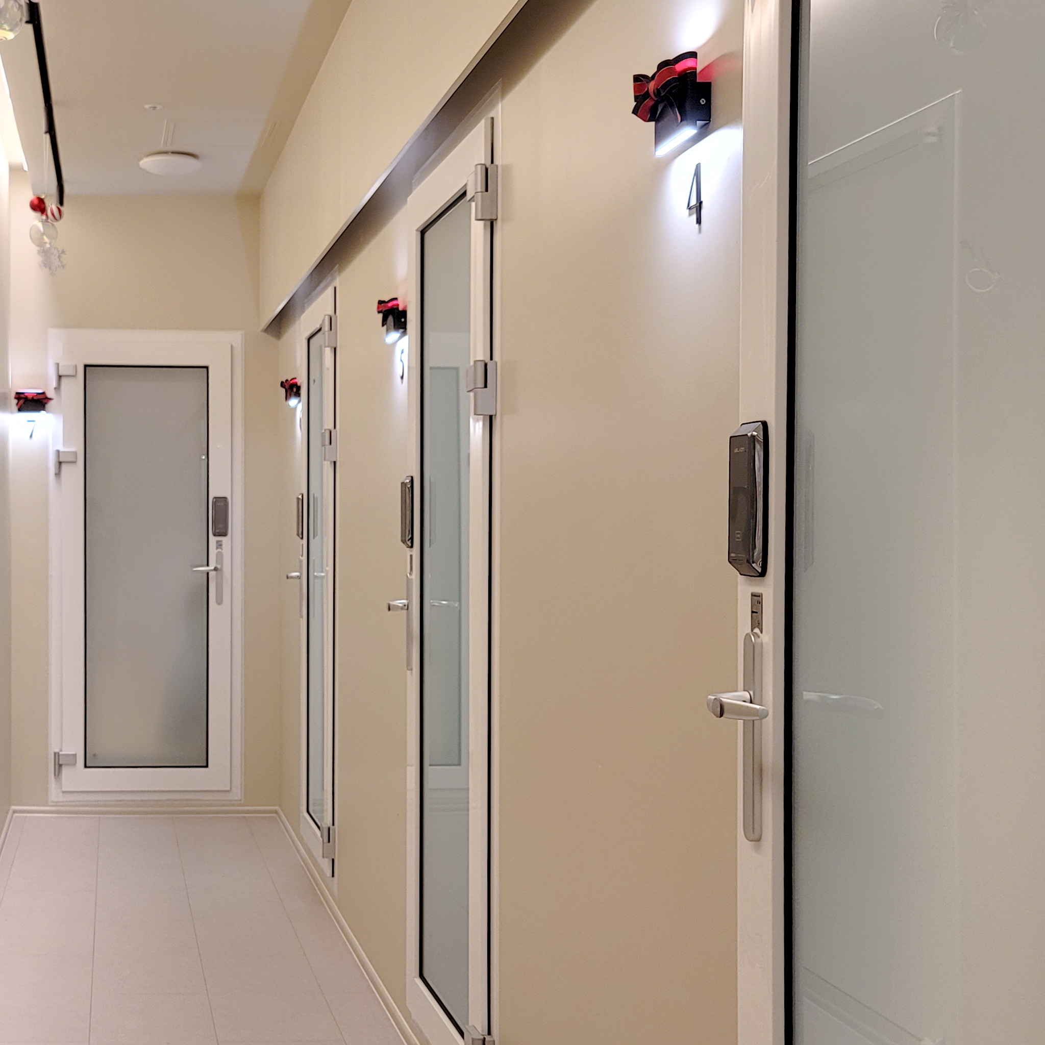 4번째 스튜디오 사진