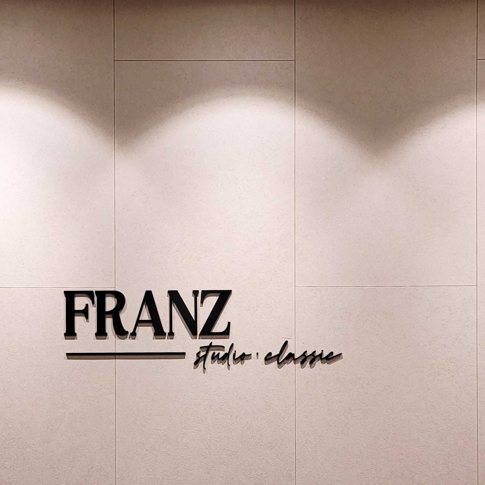 5번째 스튜디오 사진