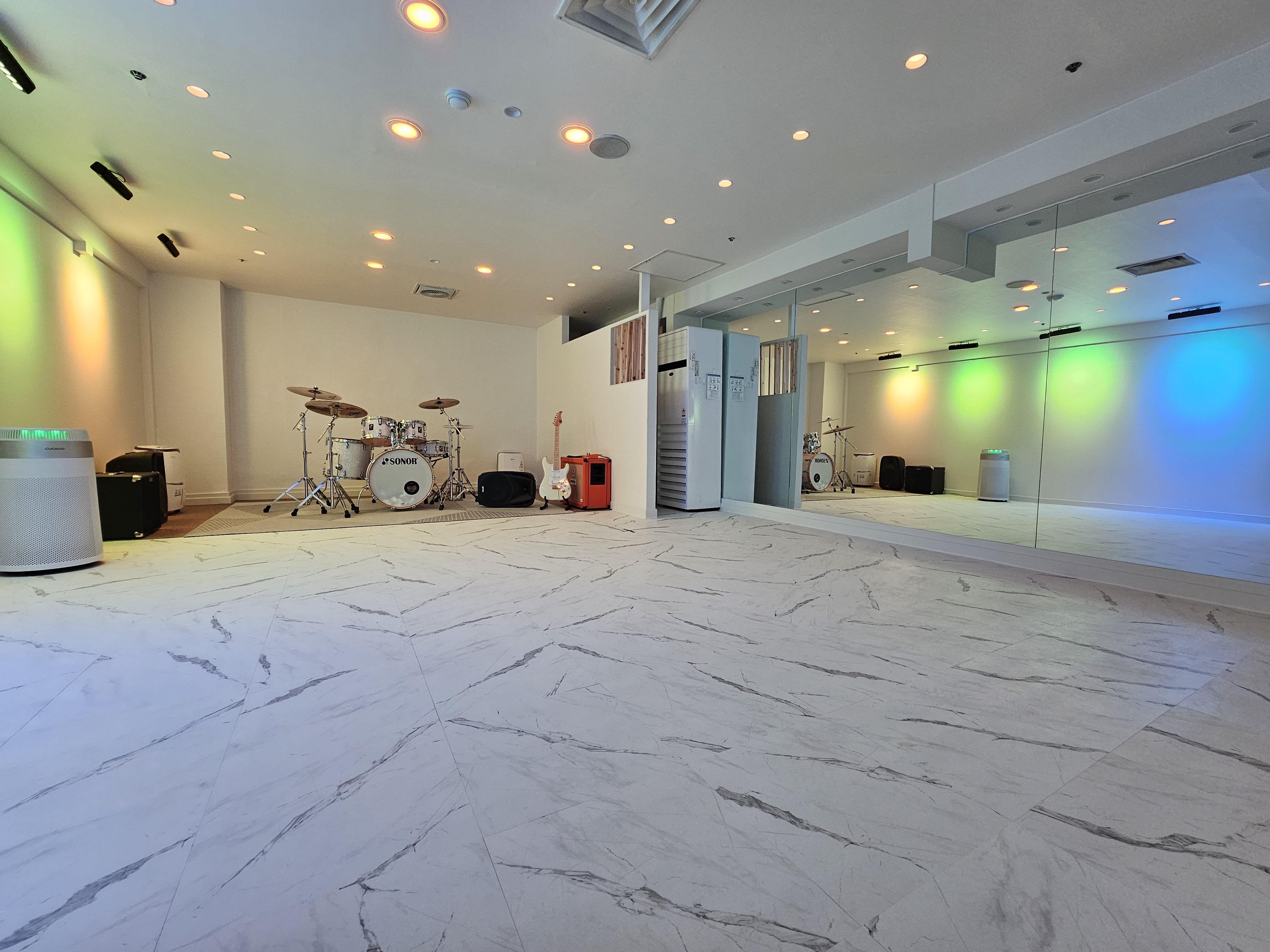 1번째 스튜디오 사진