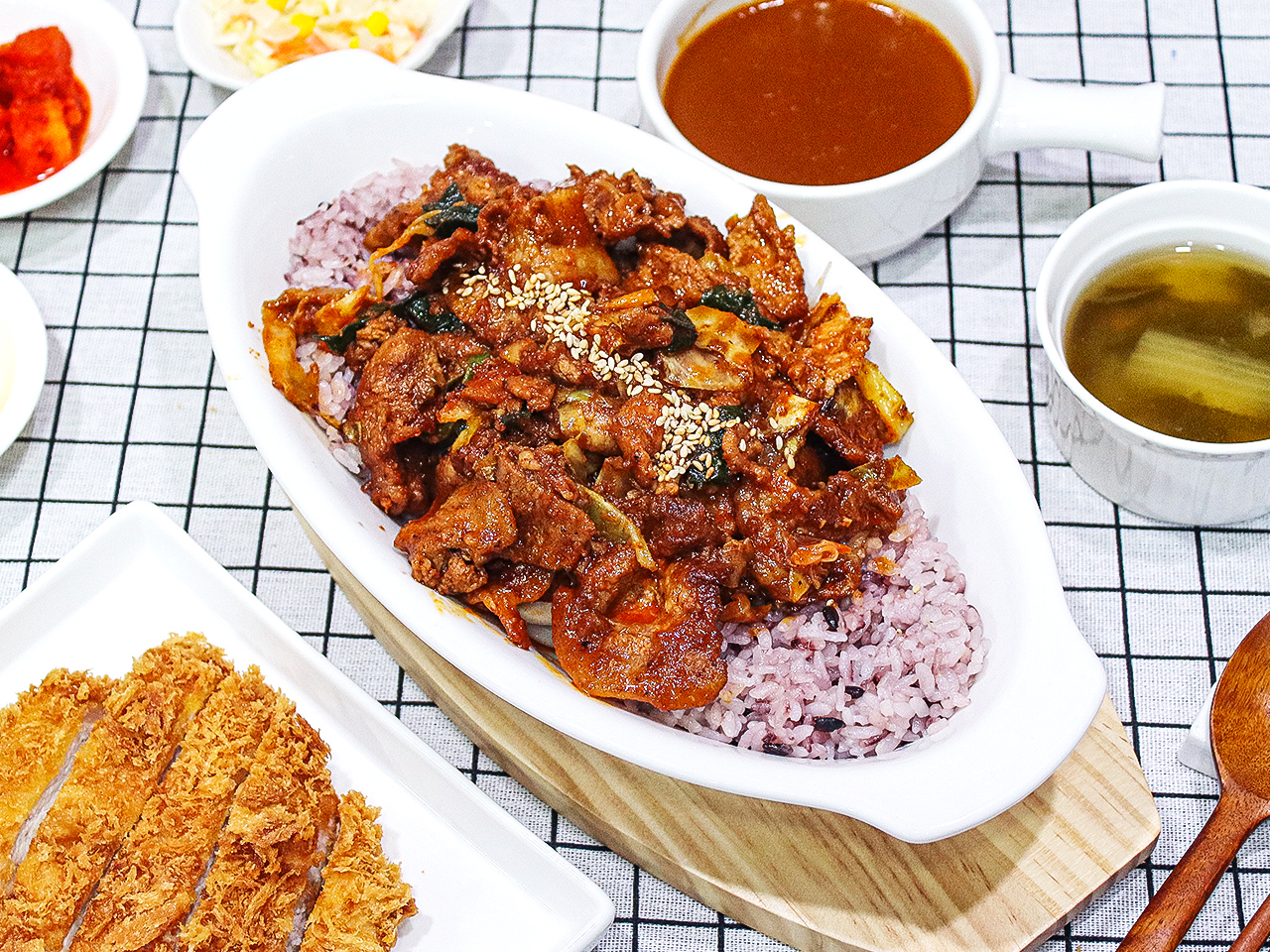 좋은생각수제돈까스전문점
