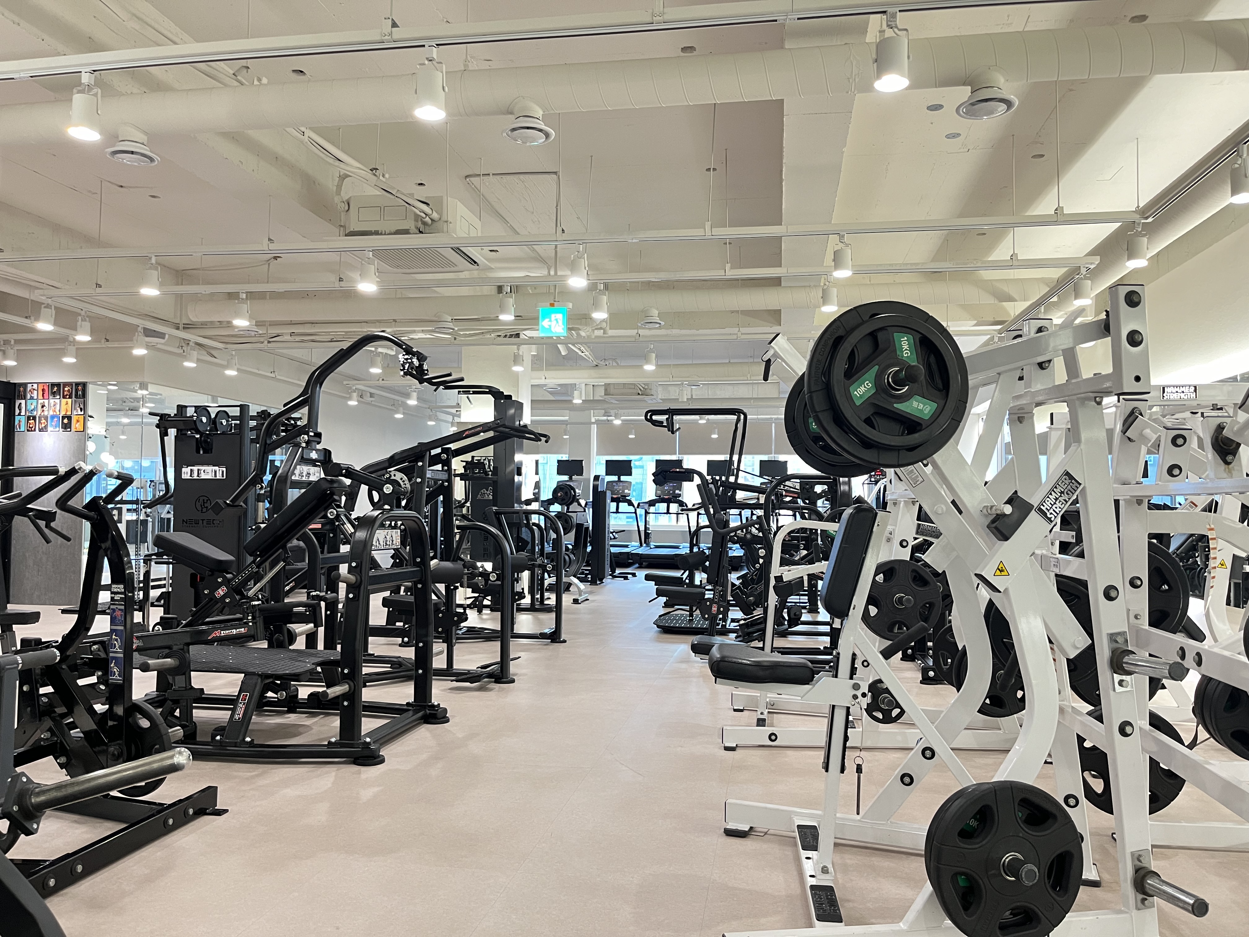 라인업 휘트니스 김해점