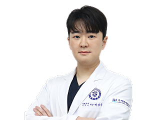 [척추센터] 박상준 / 척추정형외과 전문의  대표사진