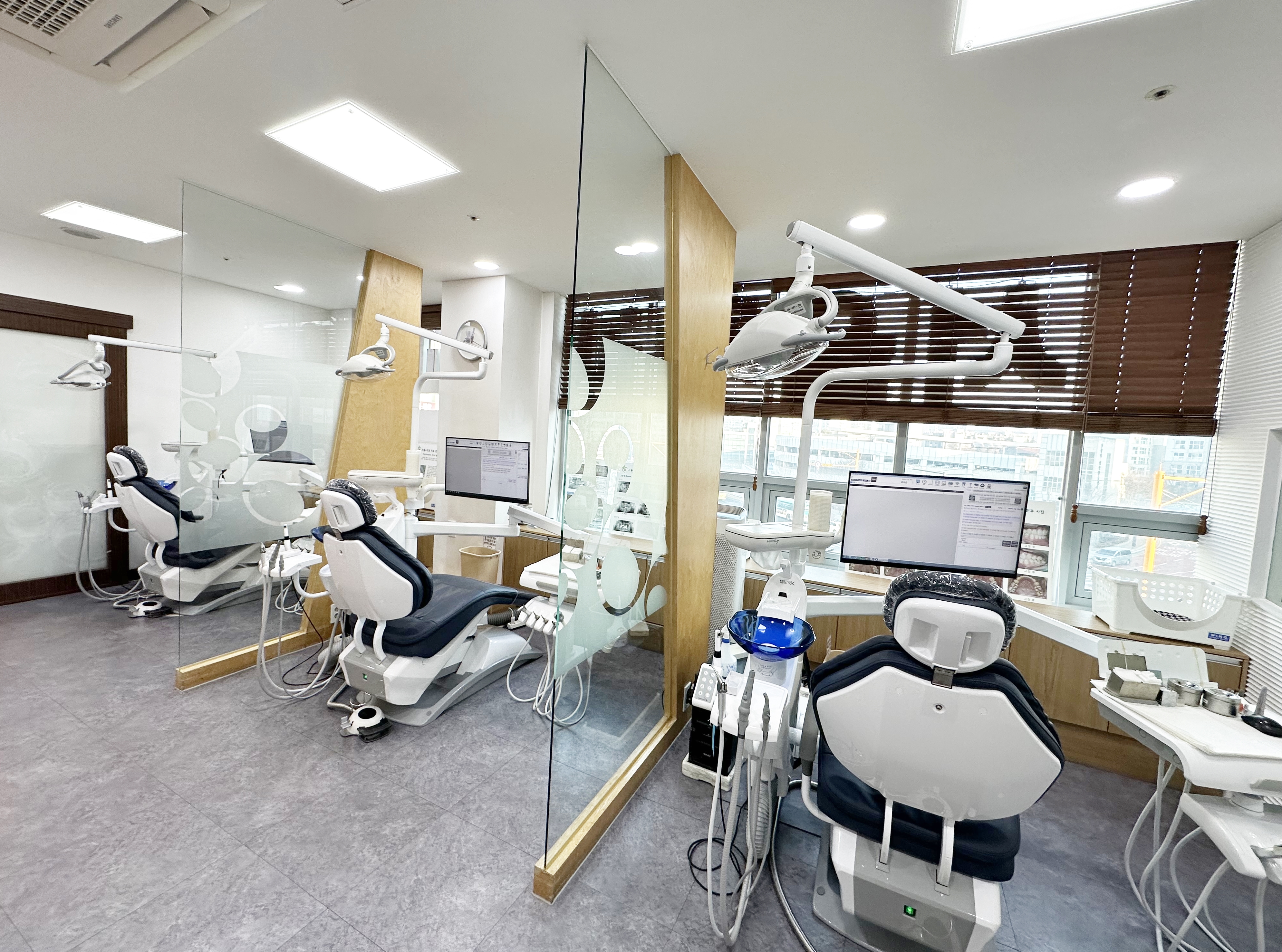 서울e치과의원 대표 이미지