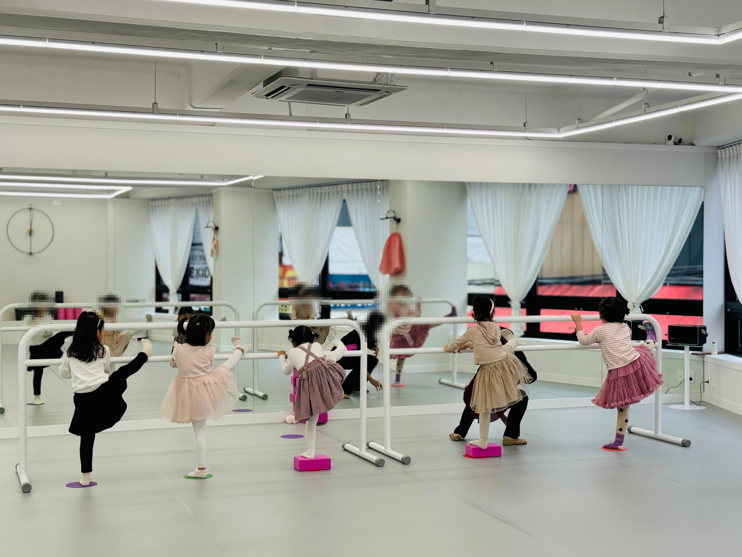 리틀키즈발레학원