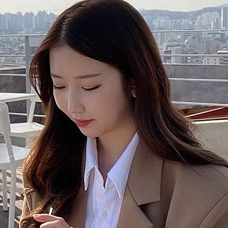 더퍼스트 제이헤어