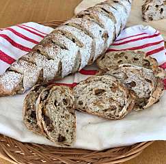 4.22 건강하고 맛있는 천연 발효빵: 호두 바게트 대표사진