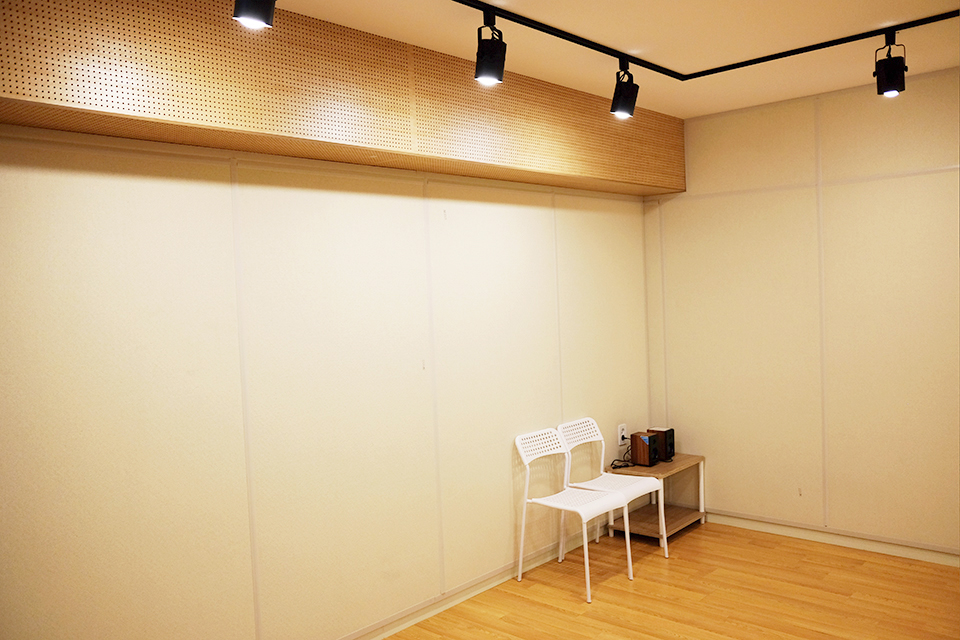 4번째 스튜디오 사진