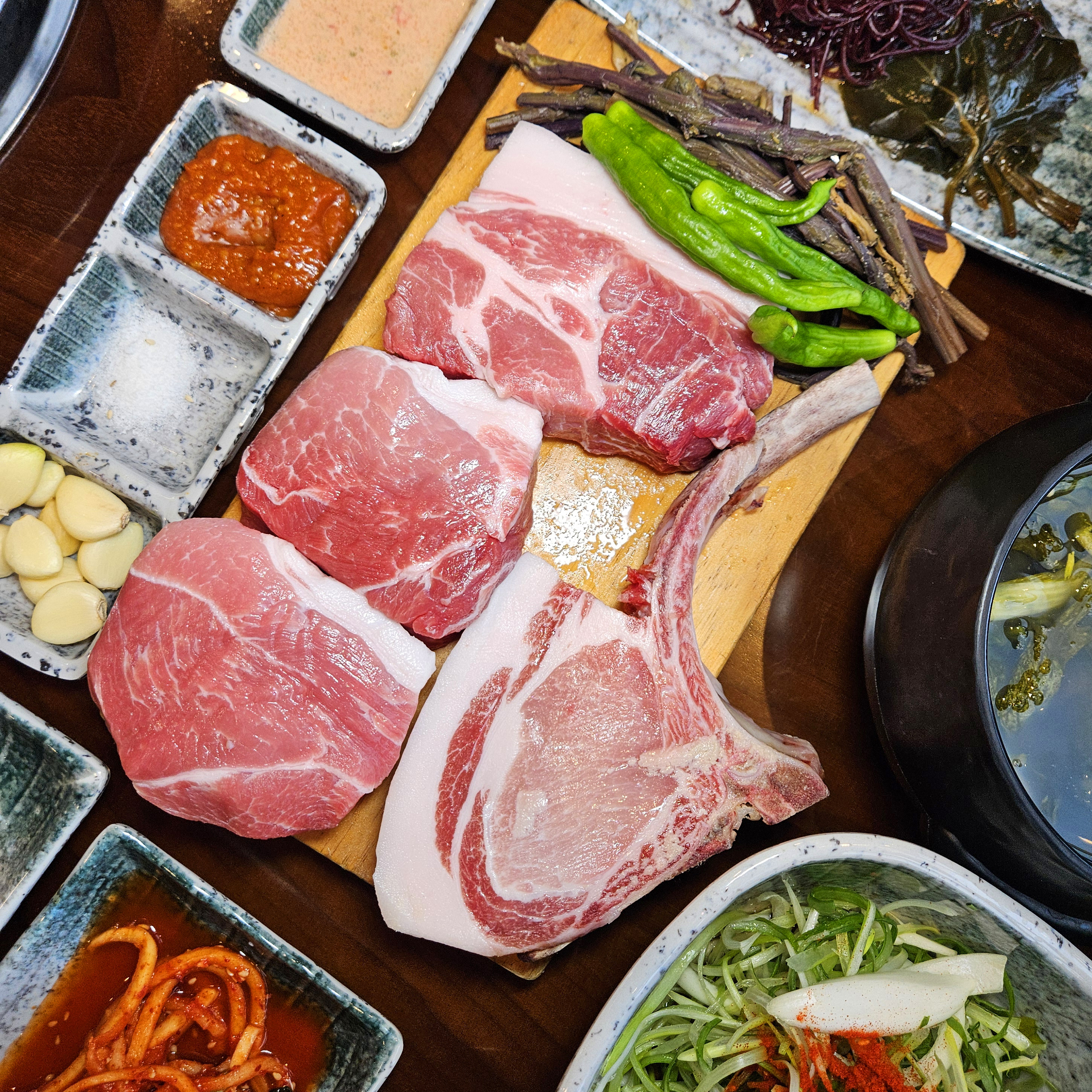 참숯구이몬트락