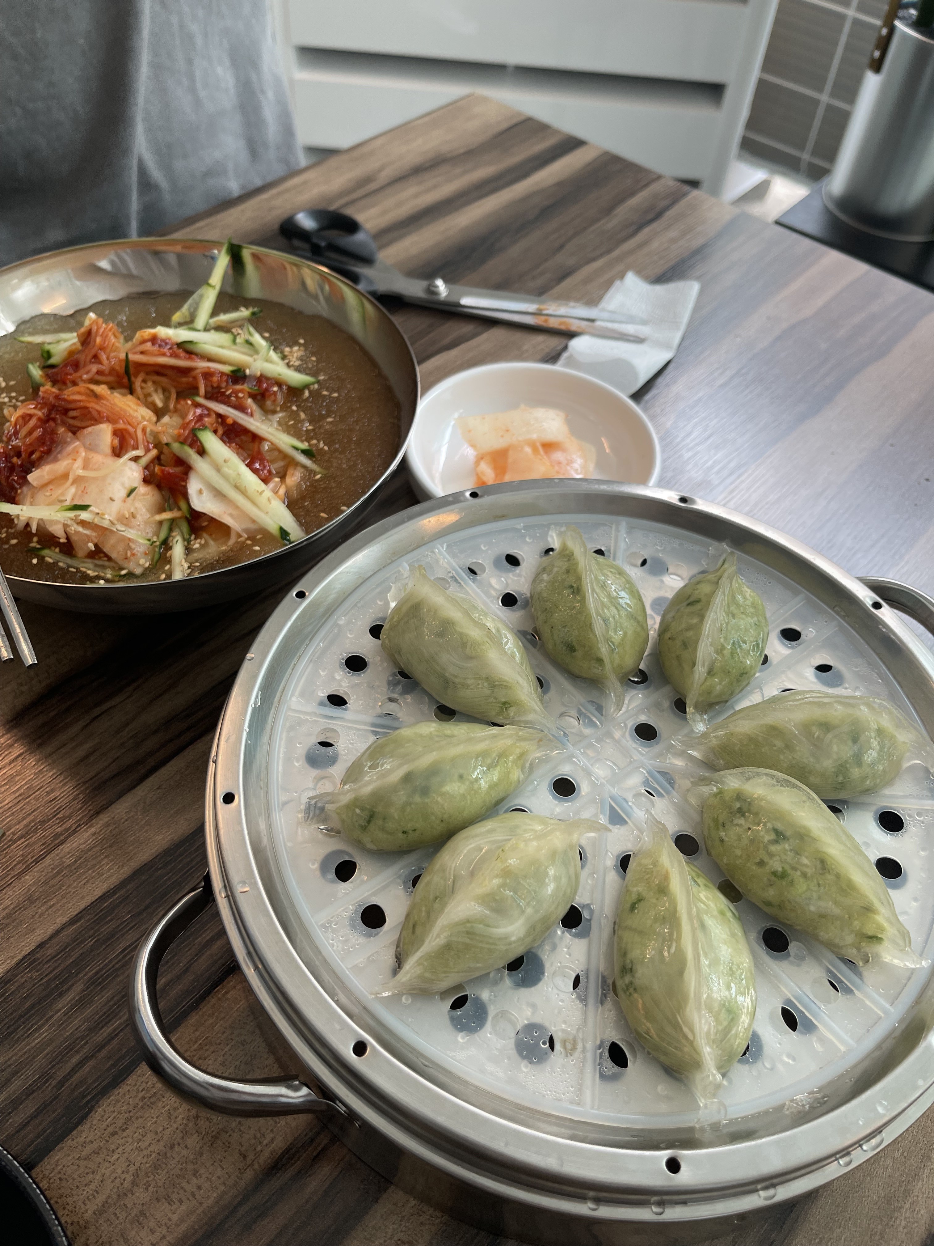 수암밀면