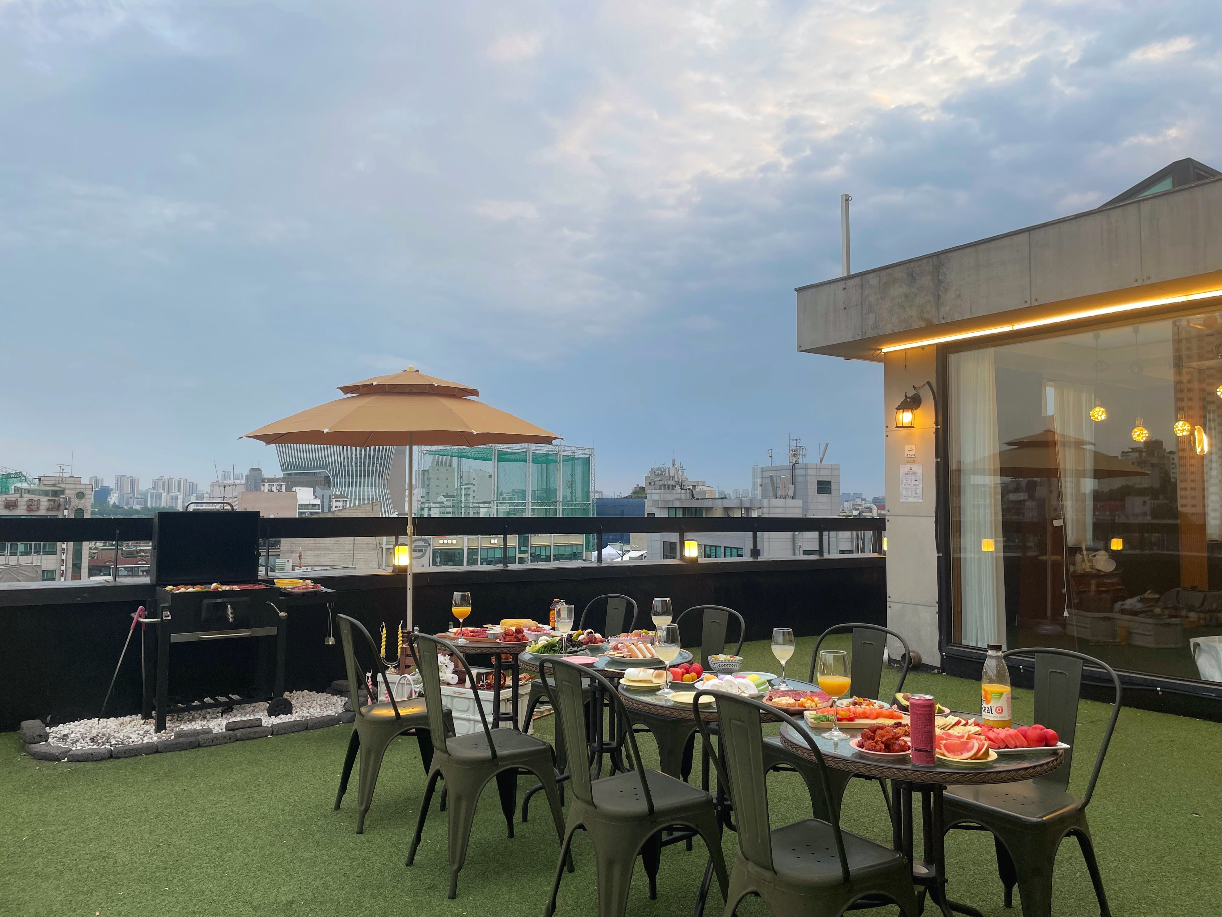 쏘플파티룸 홍대 임페리얼 대표 이미지