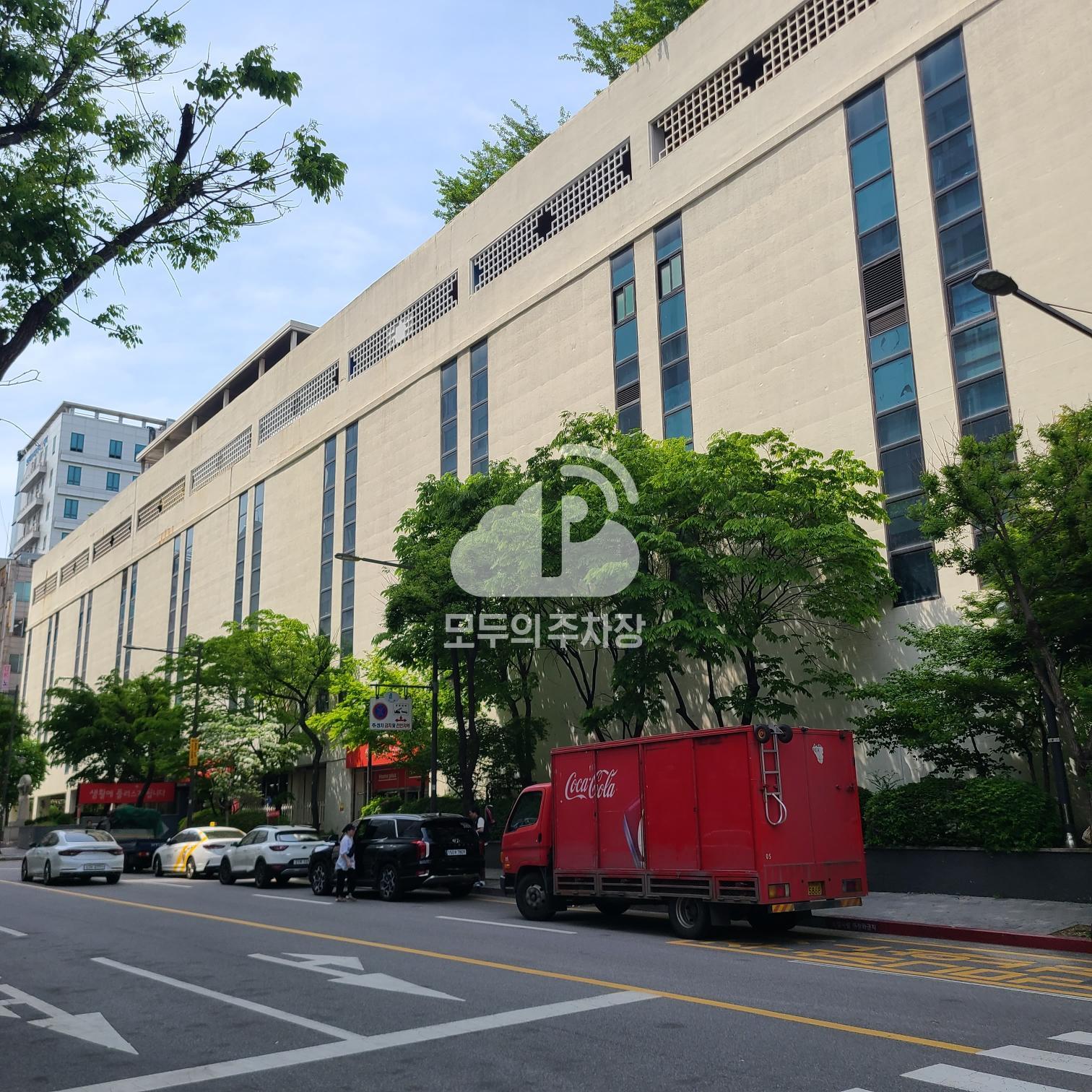 홈플러스 계산점 주차장