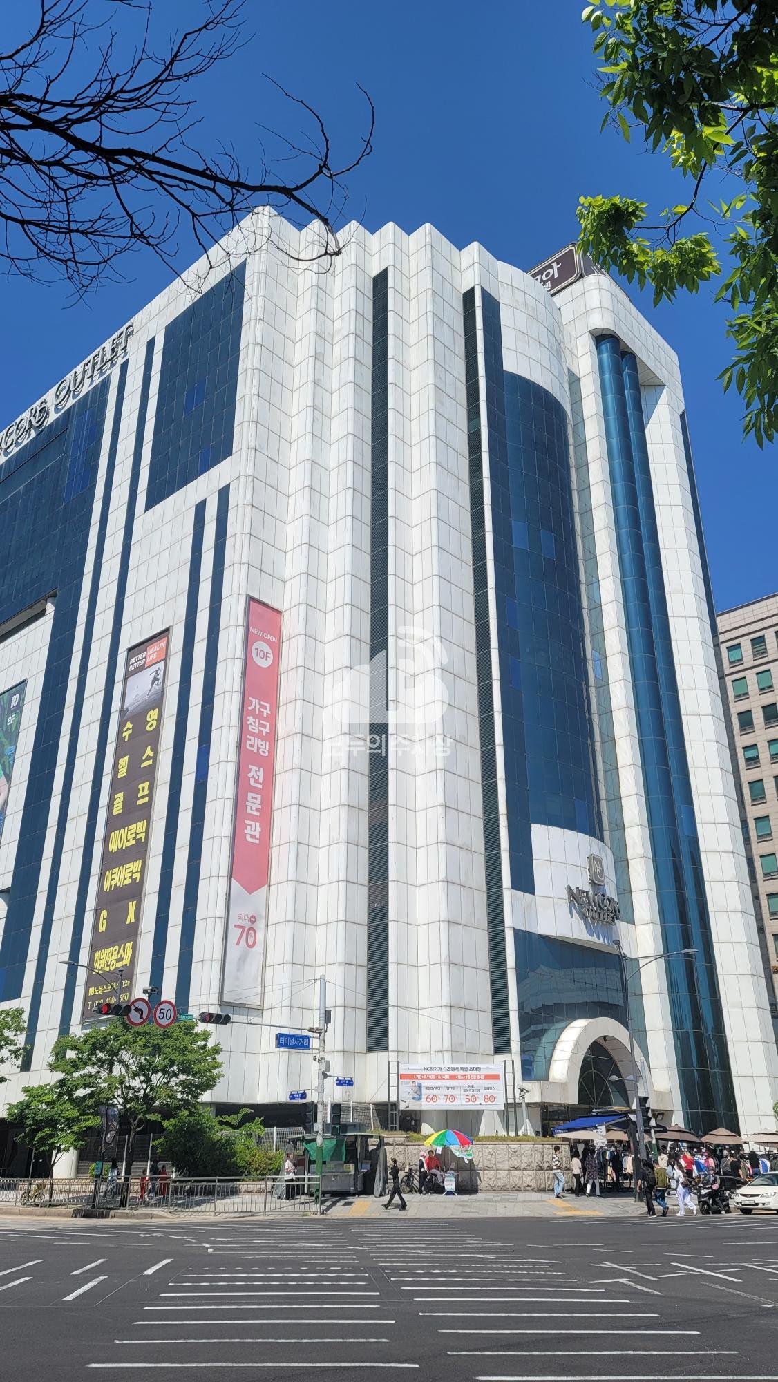 뉴코아아울렛 인천점 주차장