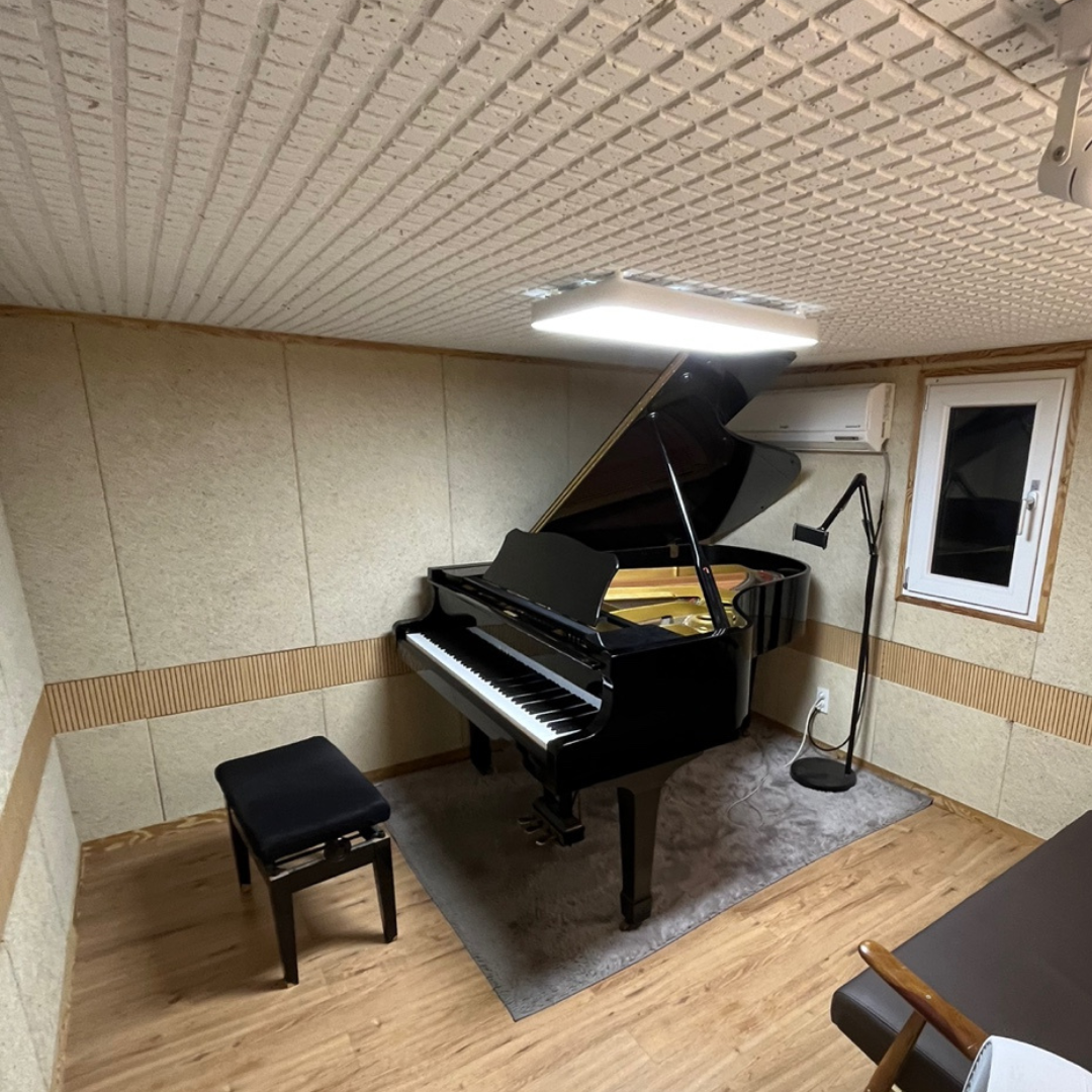 1번째 스튜디오 사진