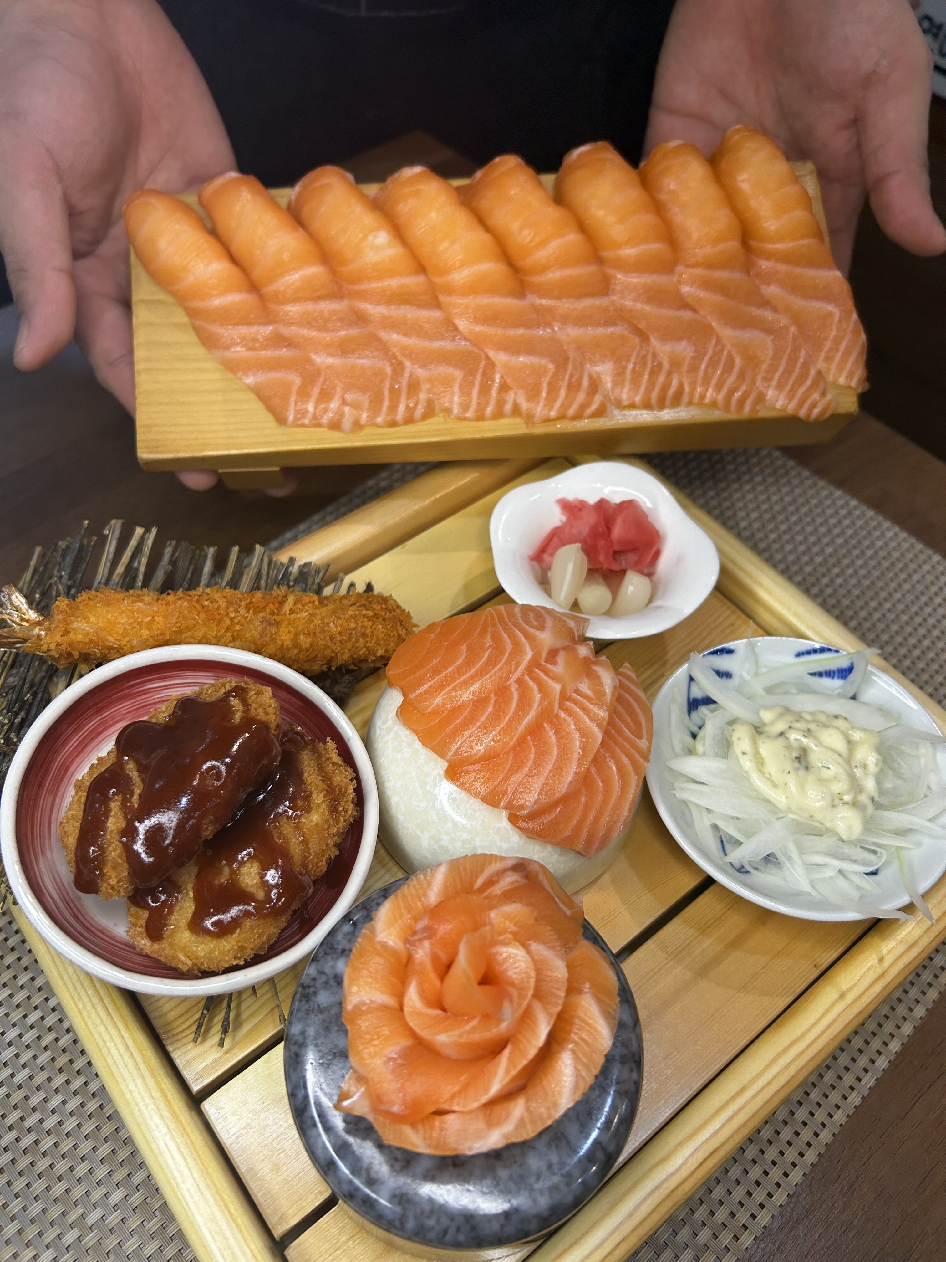 오늘도연어