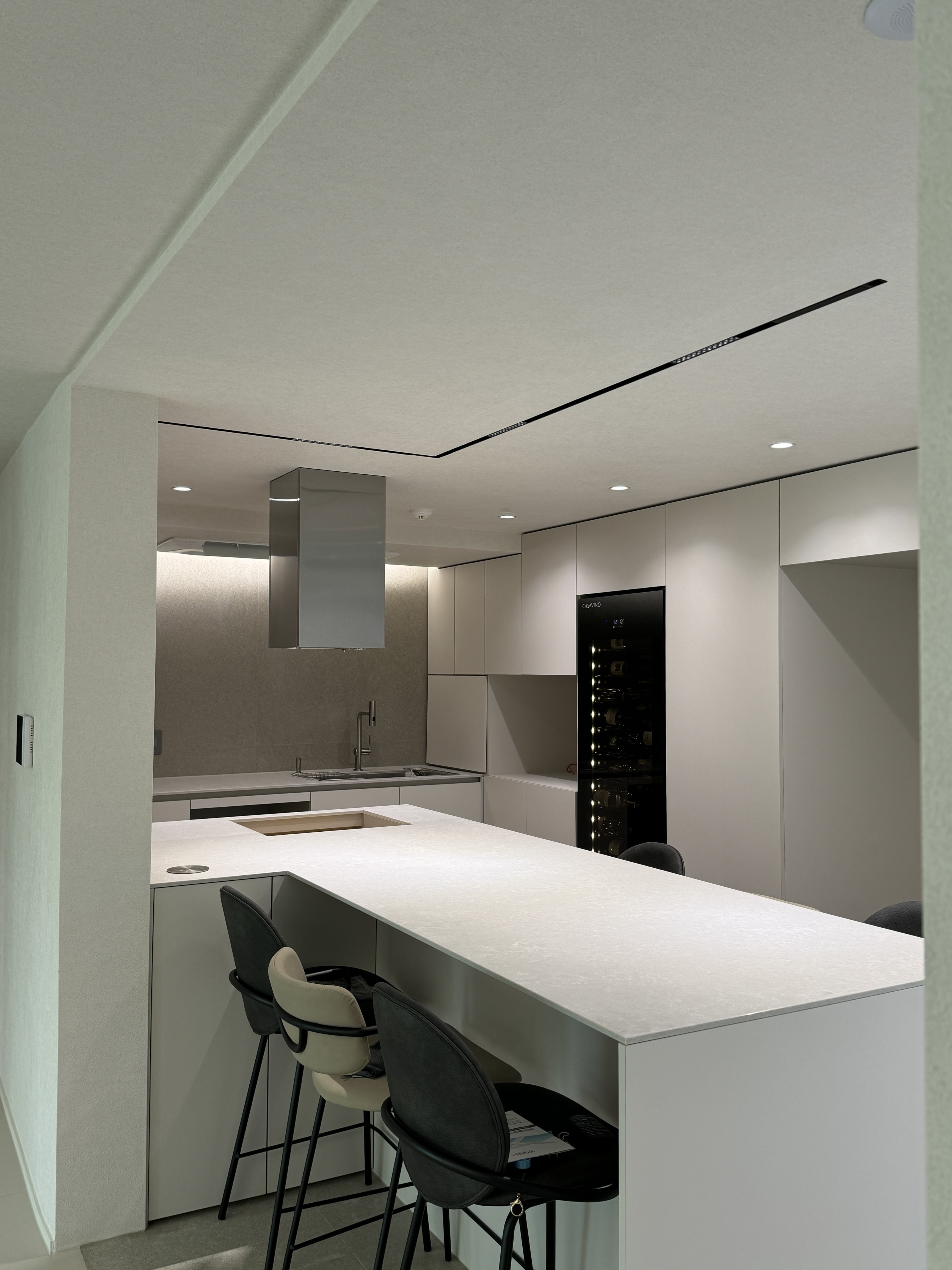 웜하우스 대표 이미지