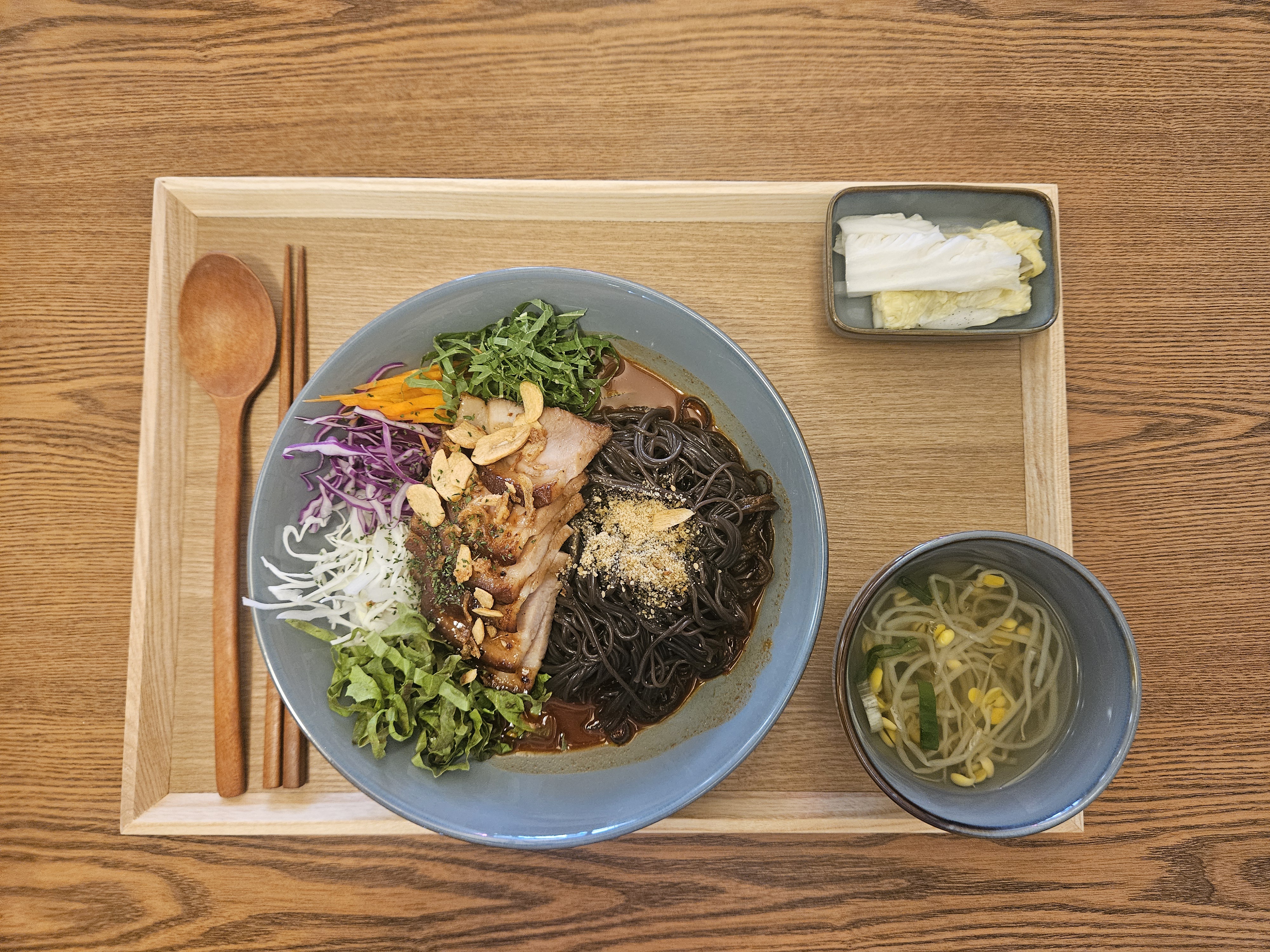 감성족발 강남점
