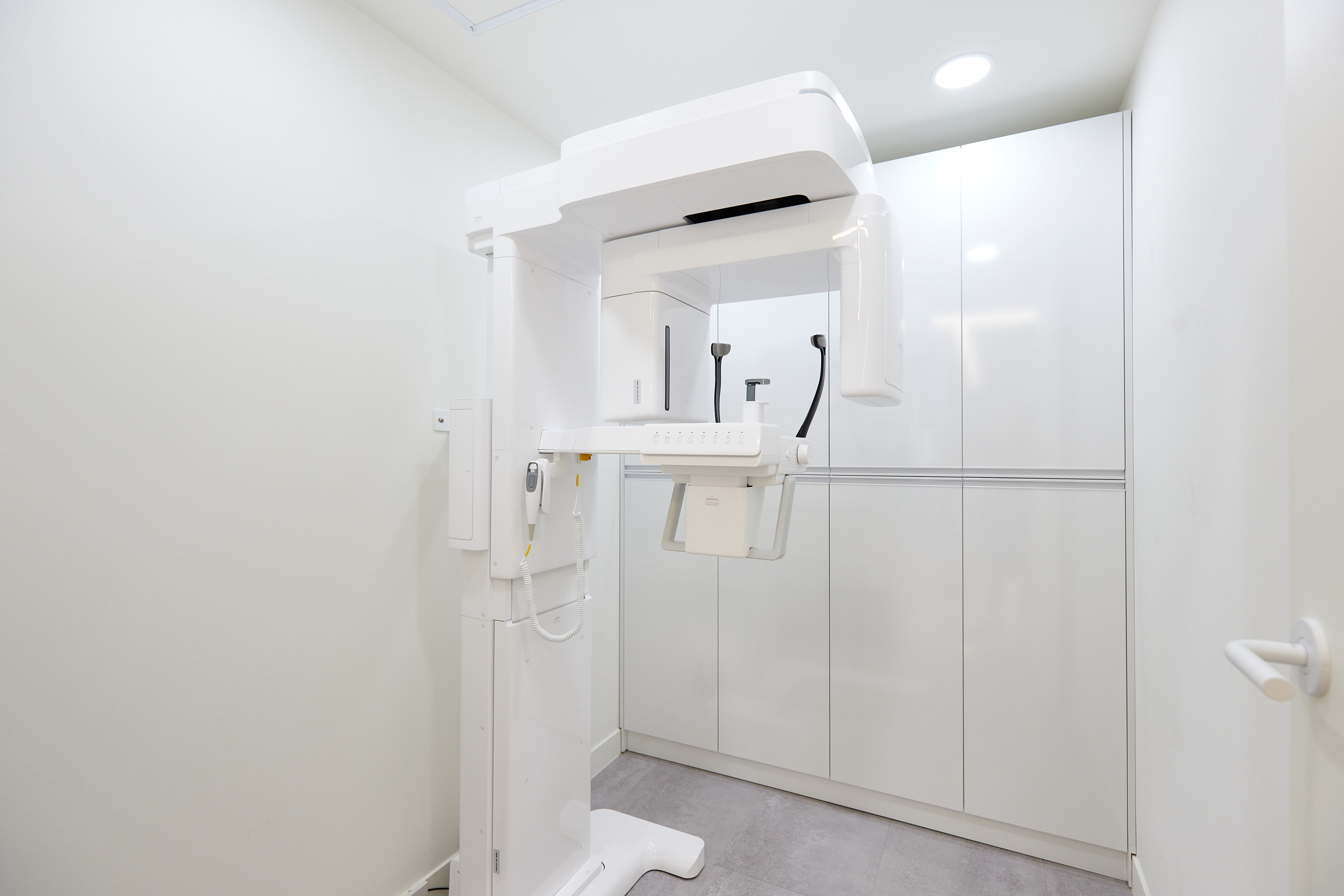 연세탁월한치과의원 대표 이미지