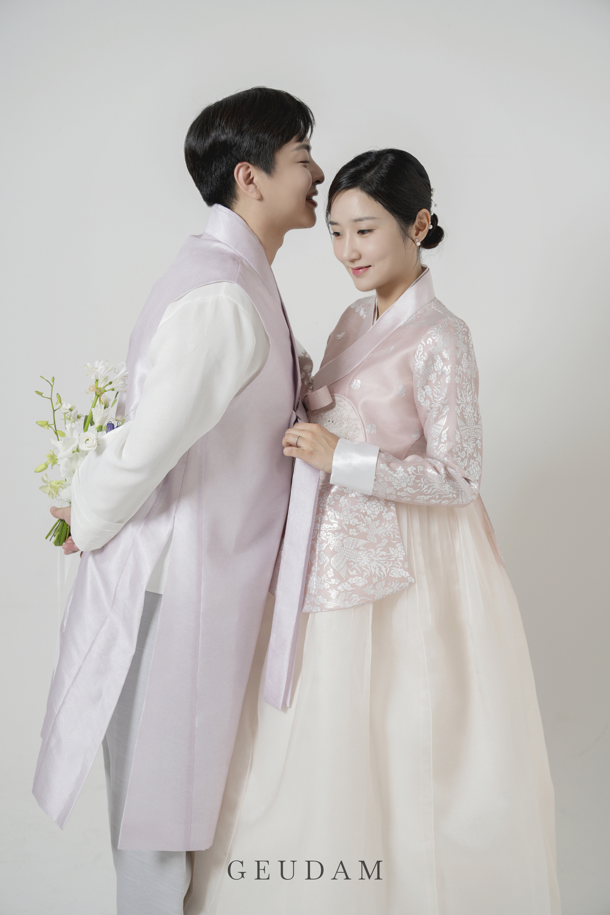 그담 스튜디오