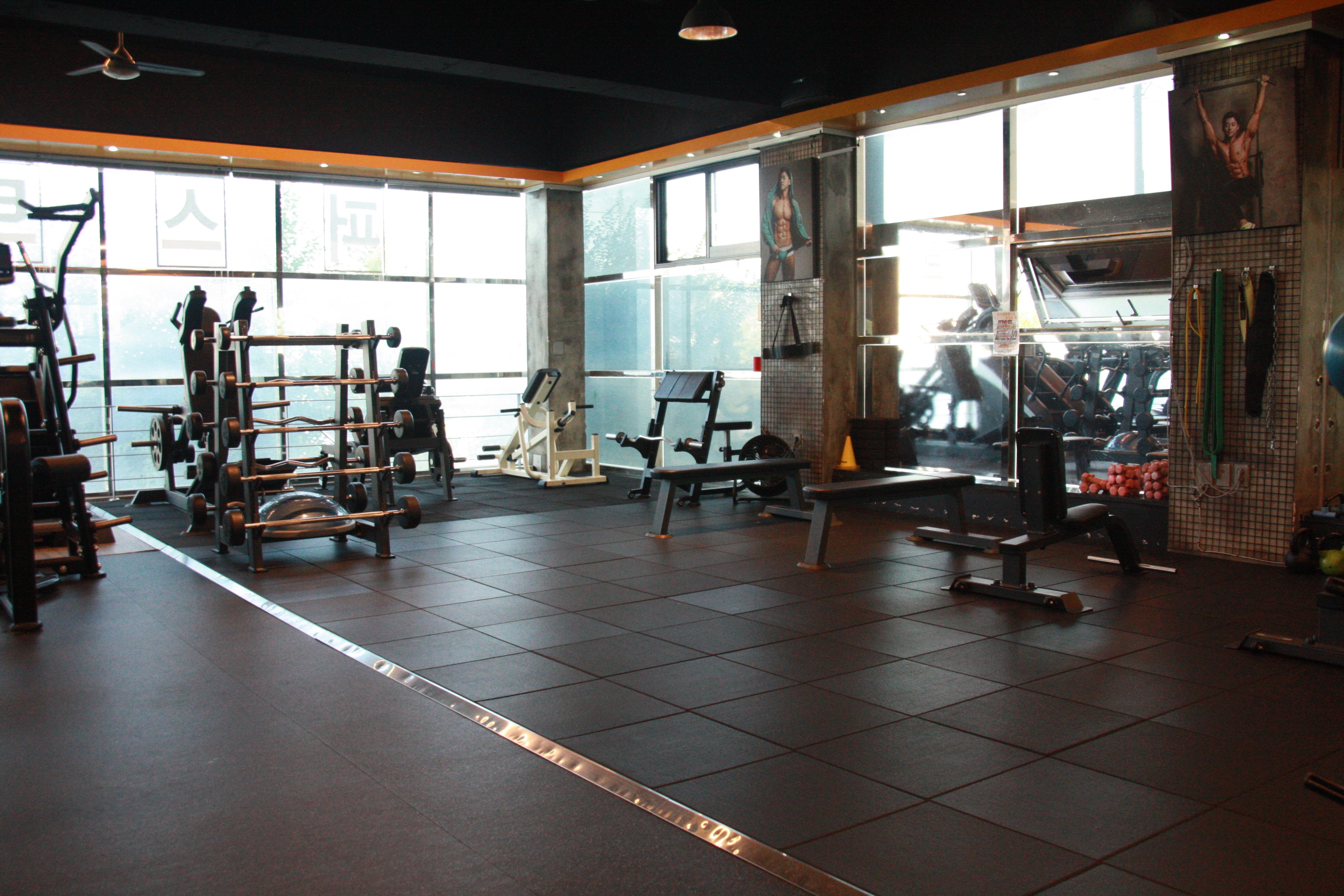 퍼스트피트니스 대표 이미지