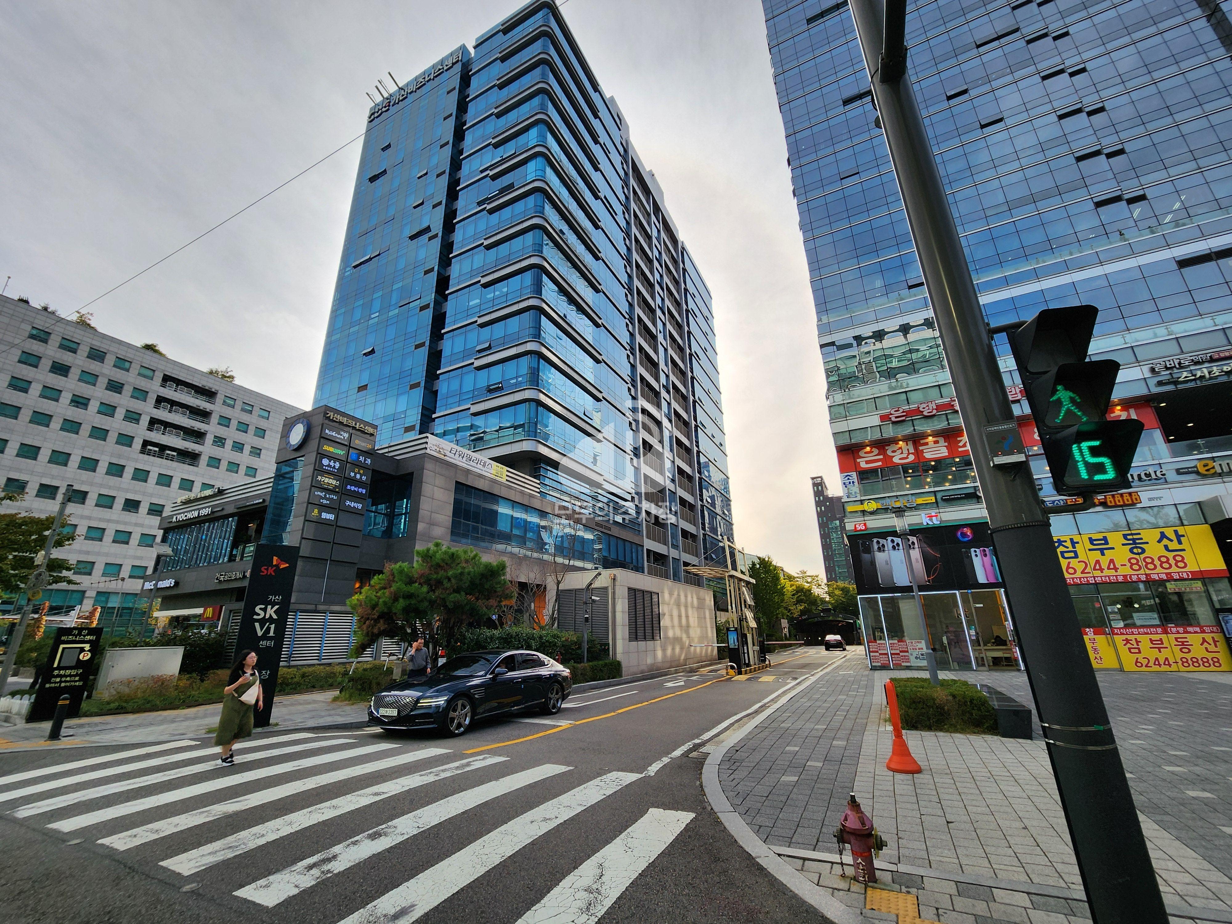 가산 SK V1 센터 주차장