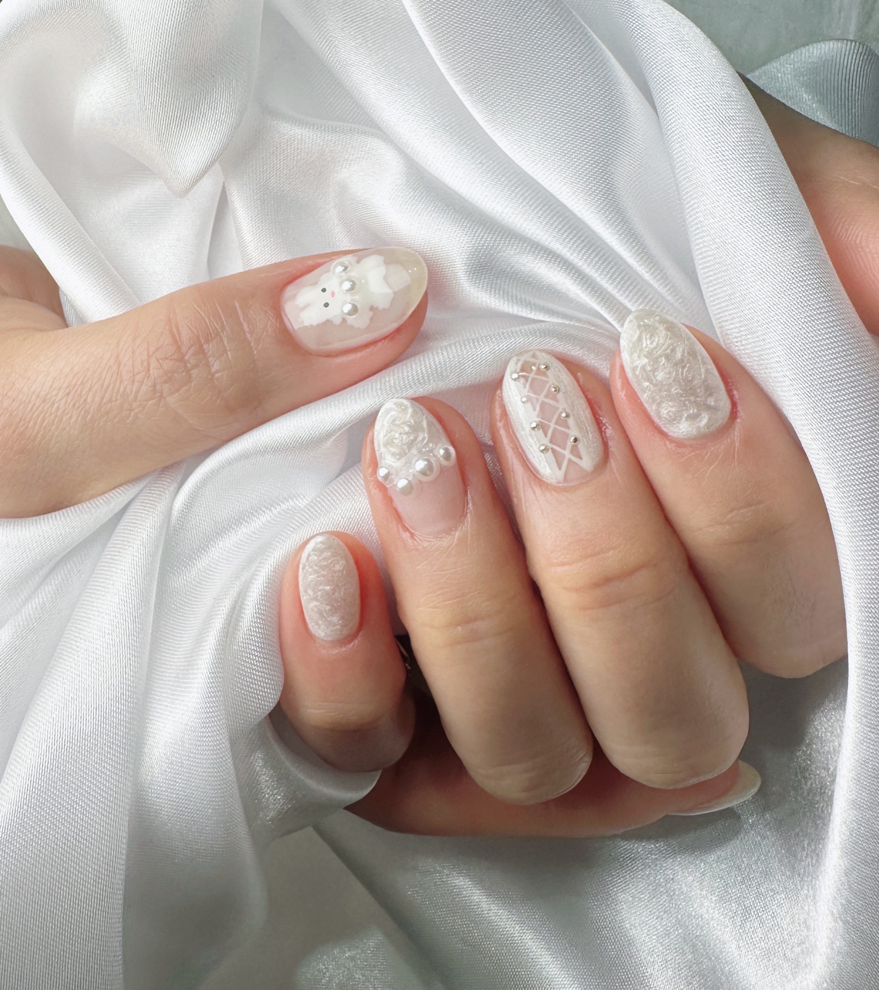 네일빛깔 대표 이미지