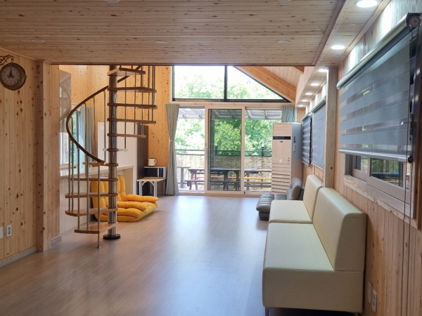 Gallery 3