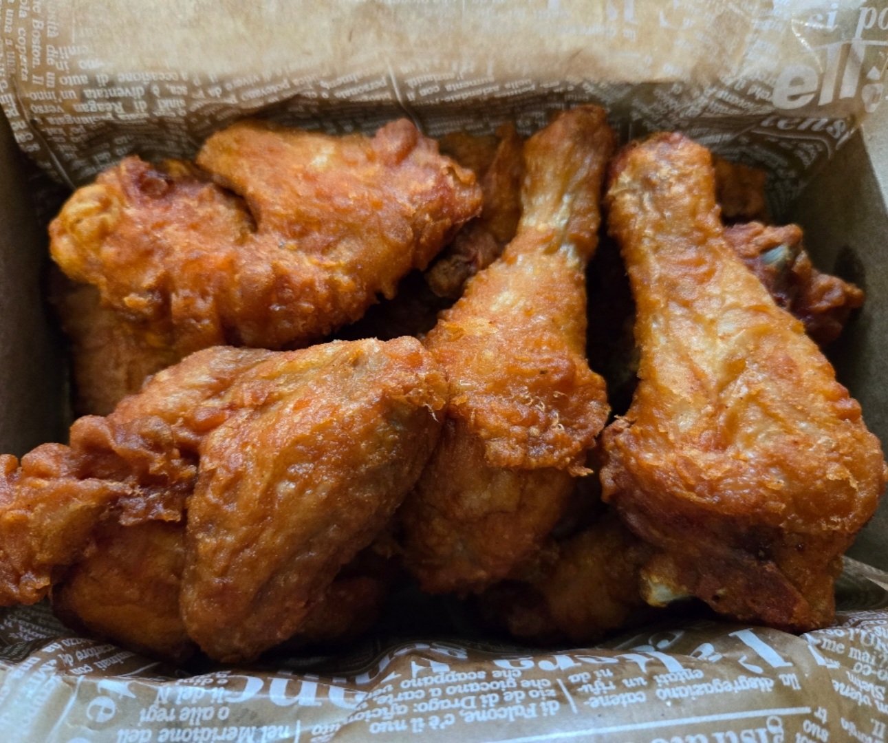 치킨은 치키니지 본점