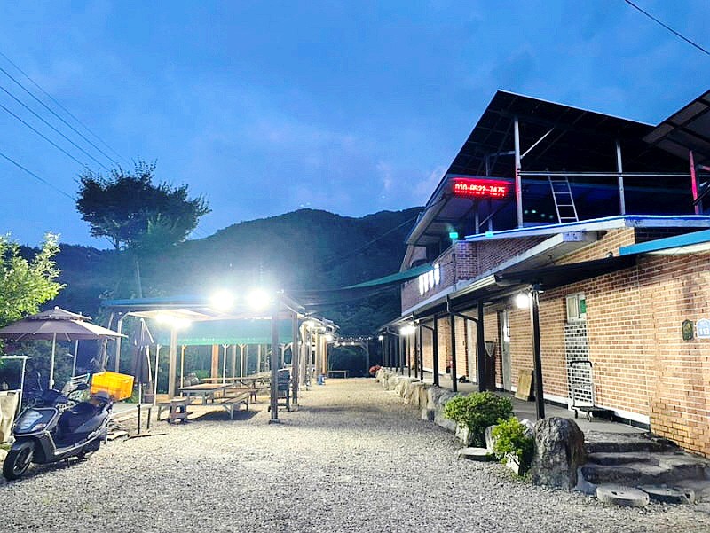 들꽃펜션