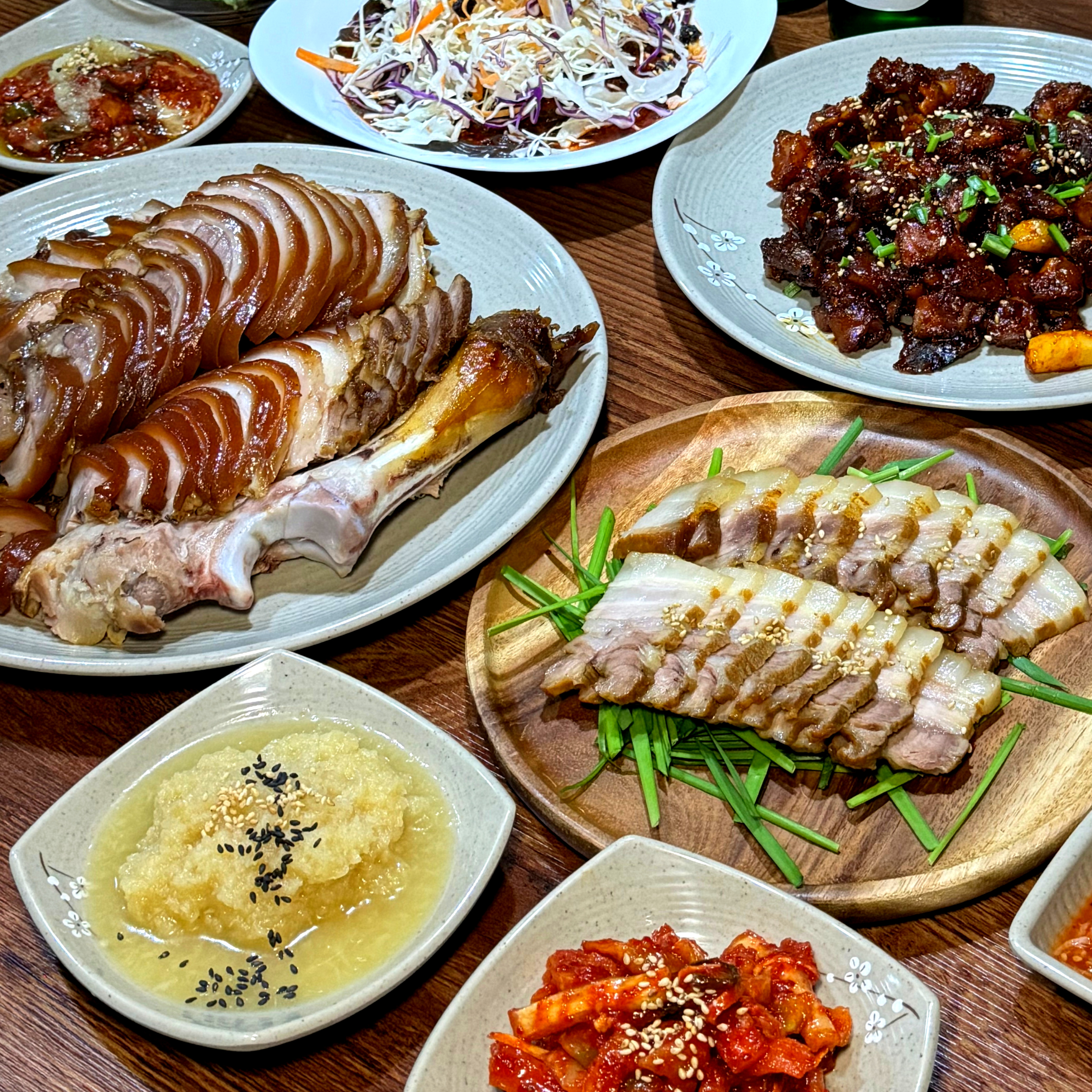 수상한족발집