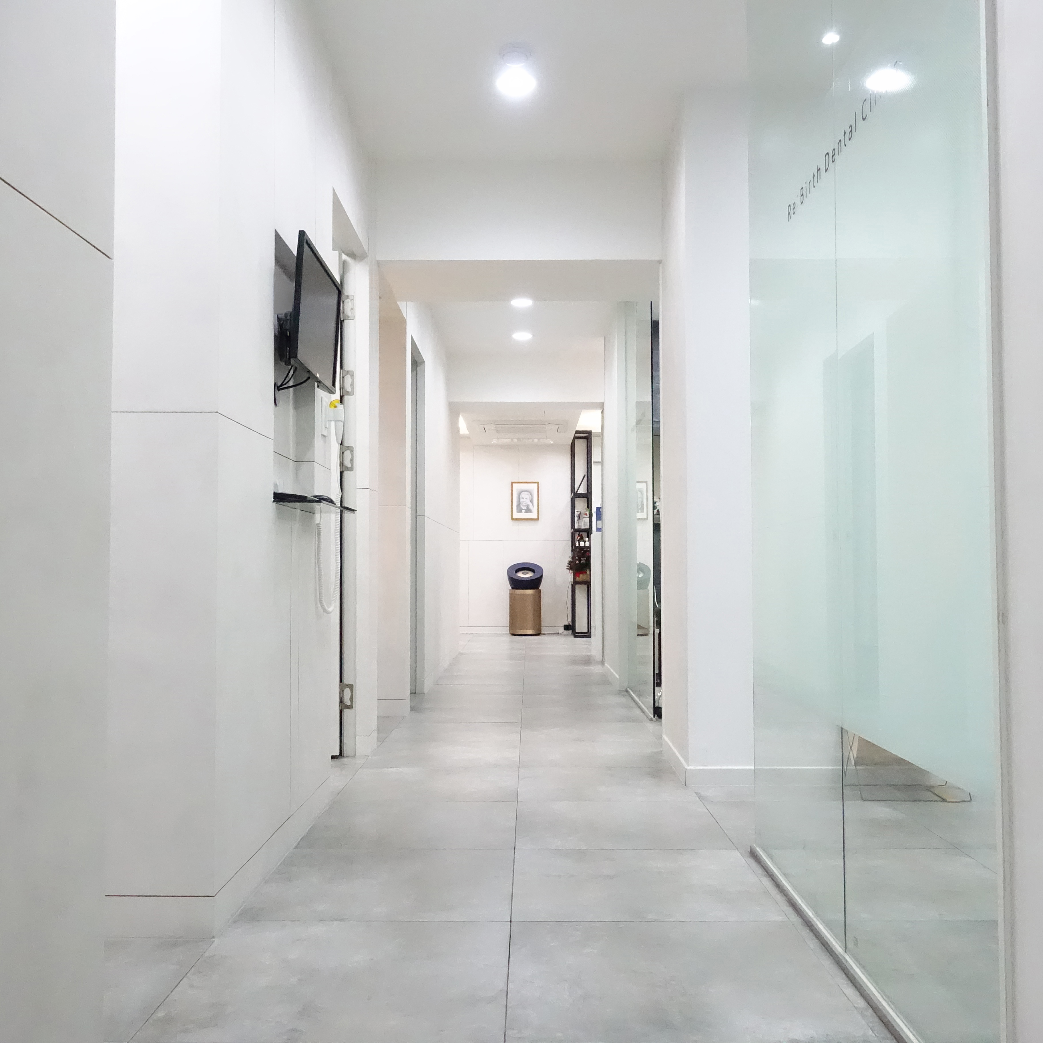 리버스 치과의원 대표 이미지