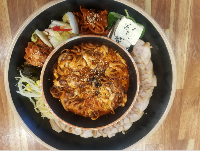 황제마왕화덕족발보쌈