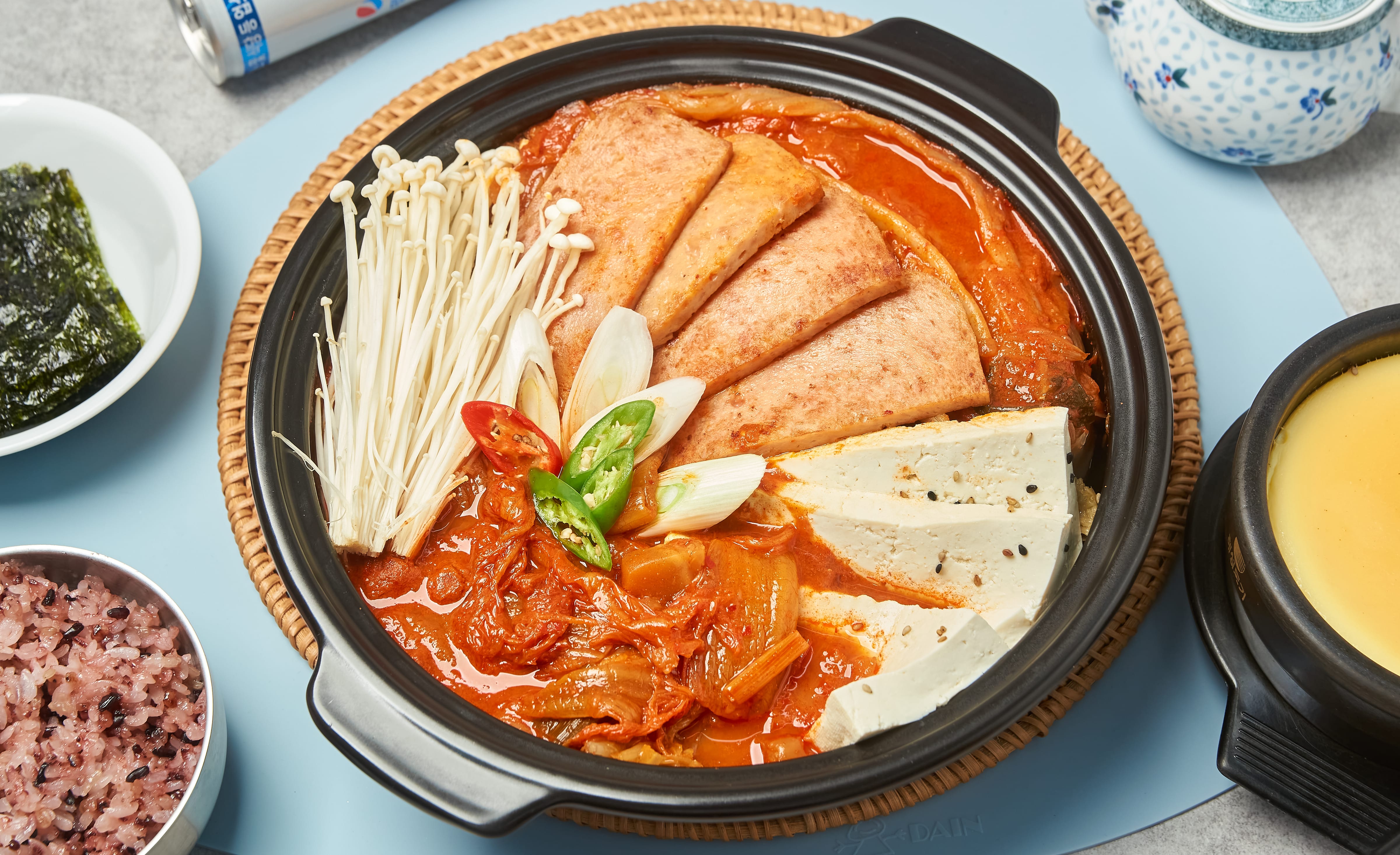 찐궁물 김치찌개&김치찜 전문점 군포안양점