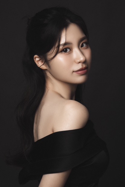 피오레 메이크업 헤어
